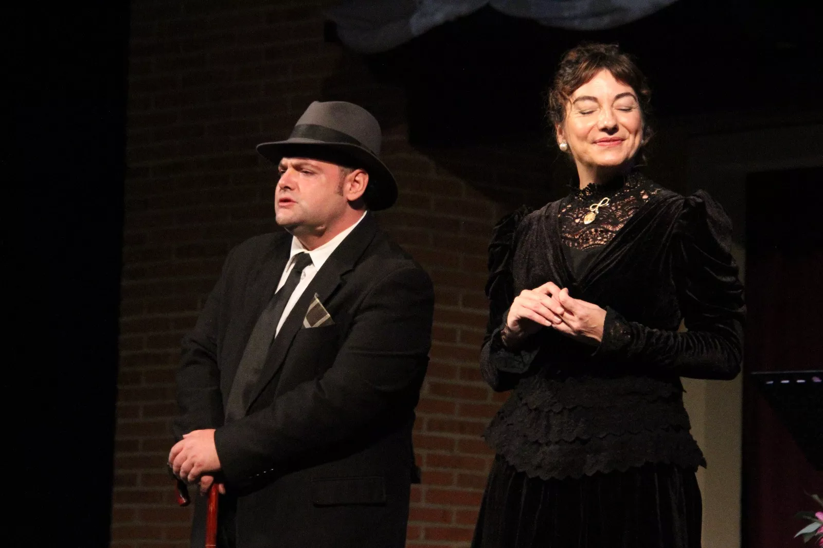 "Entre dos amores" en el Corral de Comedias de Robres. Foto Carlos Neofato