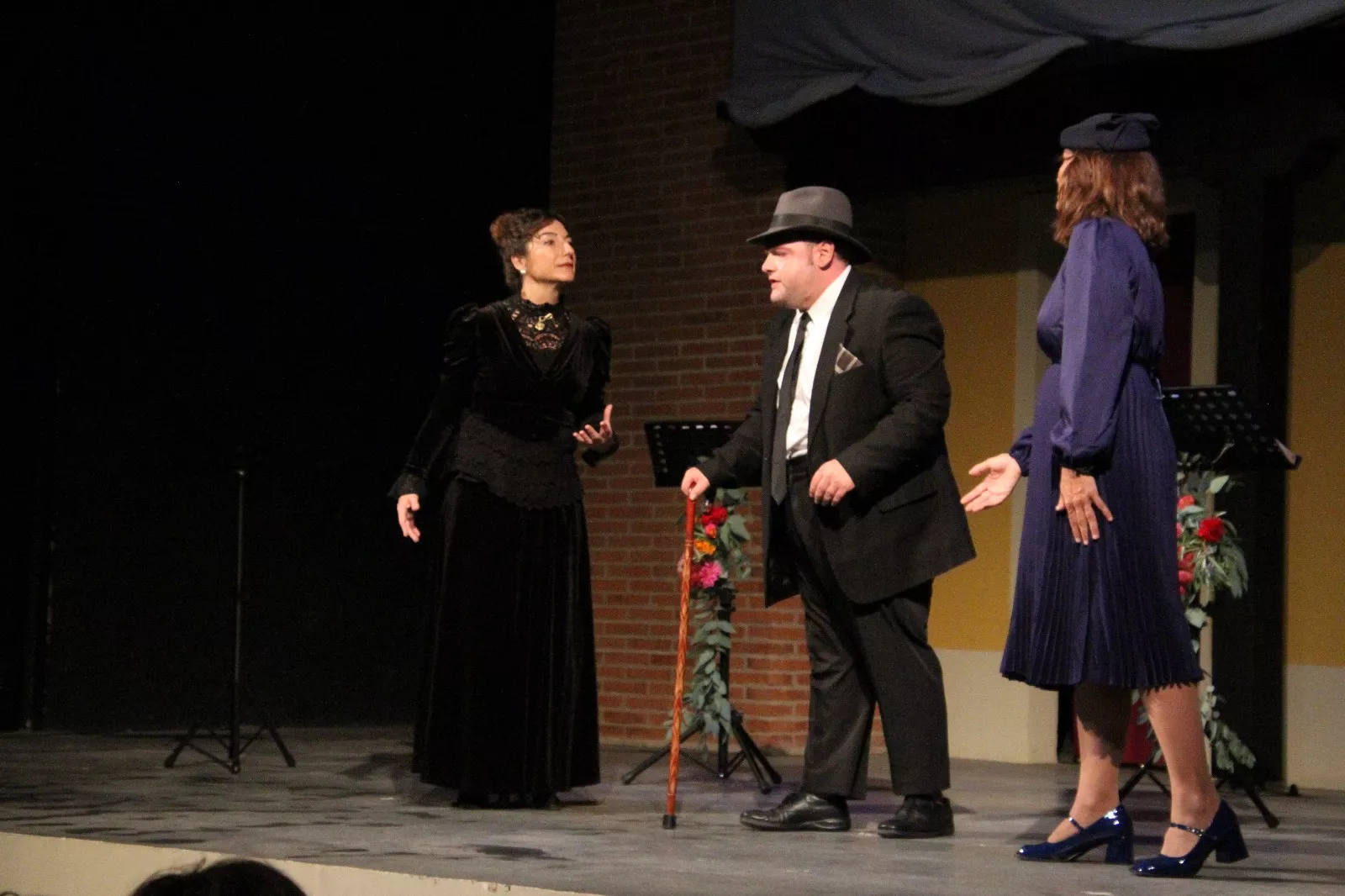 "Entre dos amores" en el Corral de Comedias de Robres. Foto Carlos Neofato