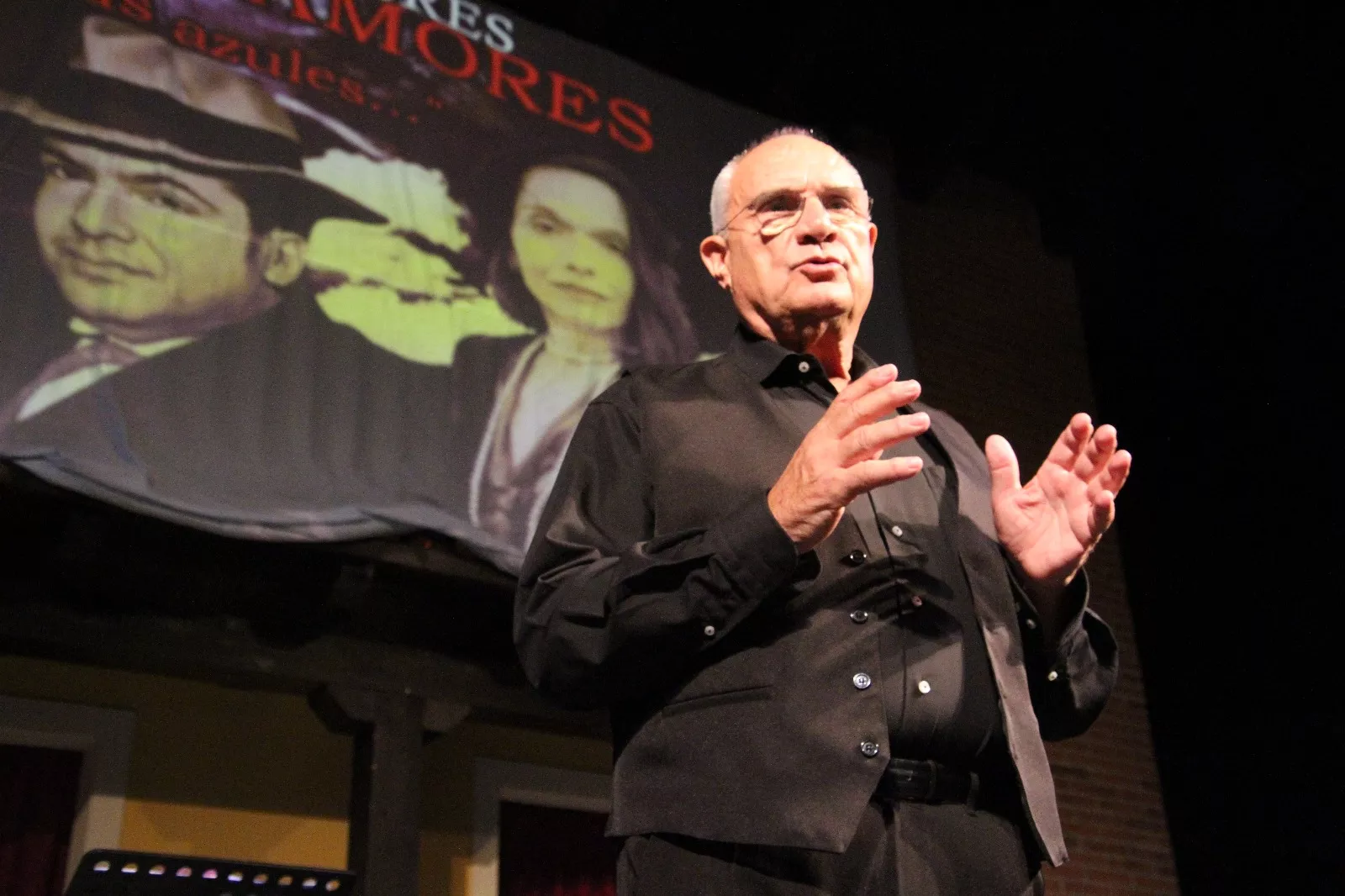 "Entre dos amores" en el Corral de Comedias de Robres. Foto Carlos Neofato