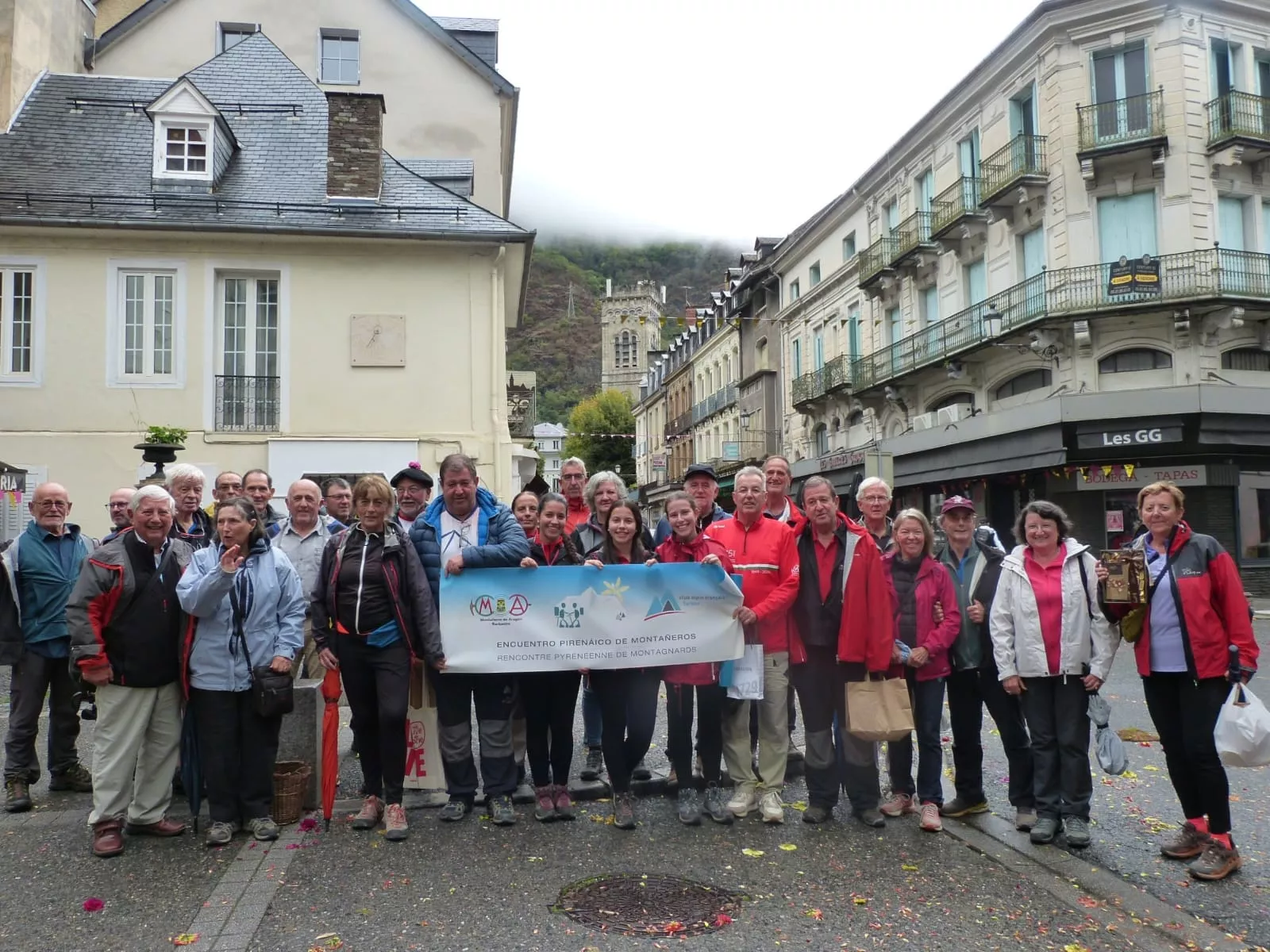 foto de despedida en Luchon, domingo 21.