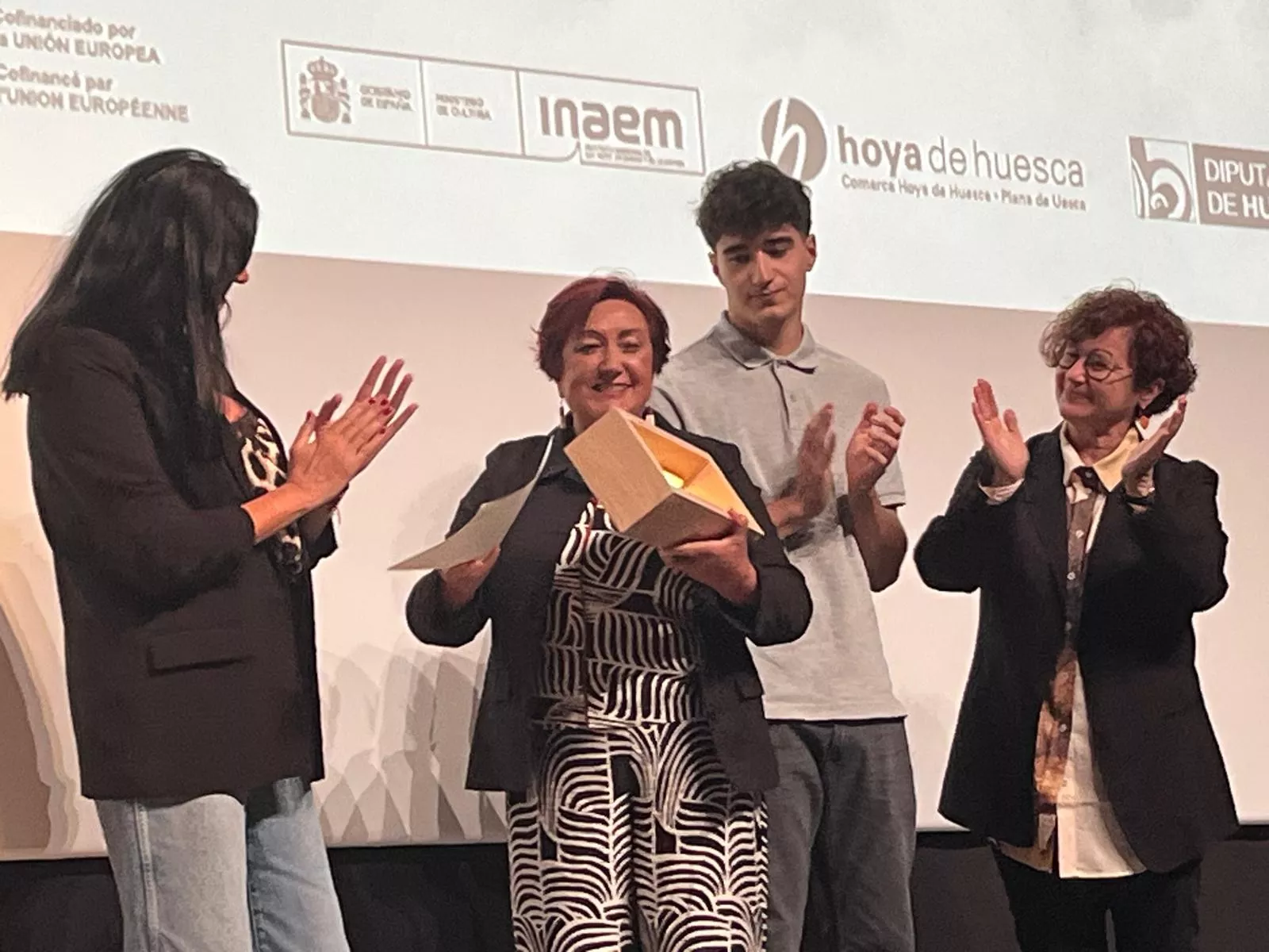 Entrega del premio Javier Brun a Angelita Cavero. Foto Mercedes Manterola