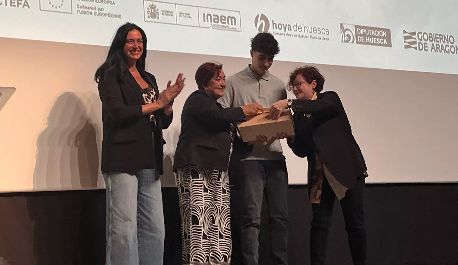 Entrega del premio Javier Brun a Angelita Cavero. Foto Mercedes Manterola