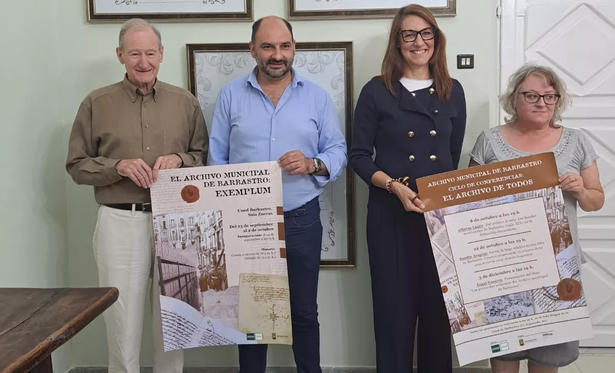 José Ignacio Alcaide, Fernando Torres, Blanca Galindo y Laura Fontova en la presentación de Exemplum José Ignacio Alcaide, Fernando Torres, Blanca Galindo y Laura Fontova en la presentación de Exemplum