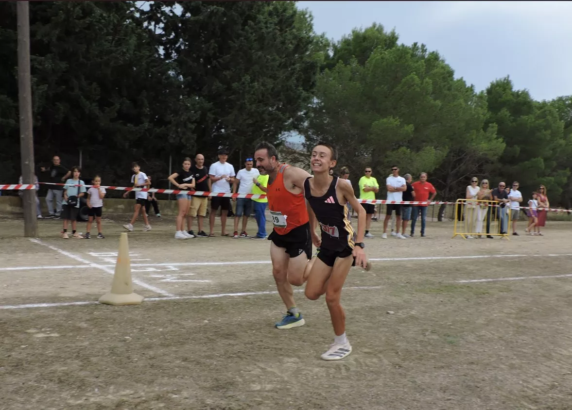 16 Prima entre el veterano Néstor Galindo y el joven Hugo Lorda