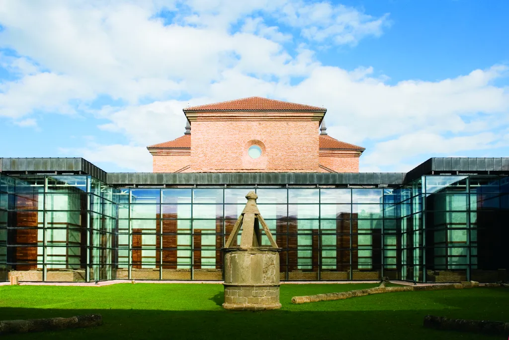 Hospedería de San Juan de la Peña.