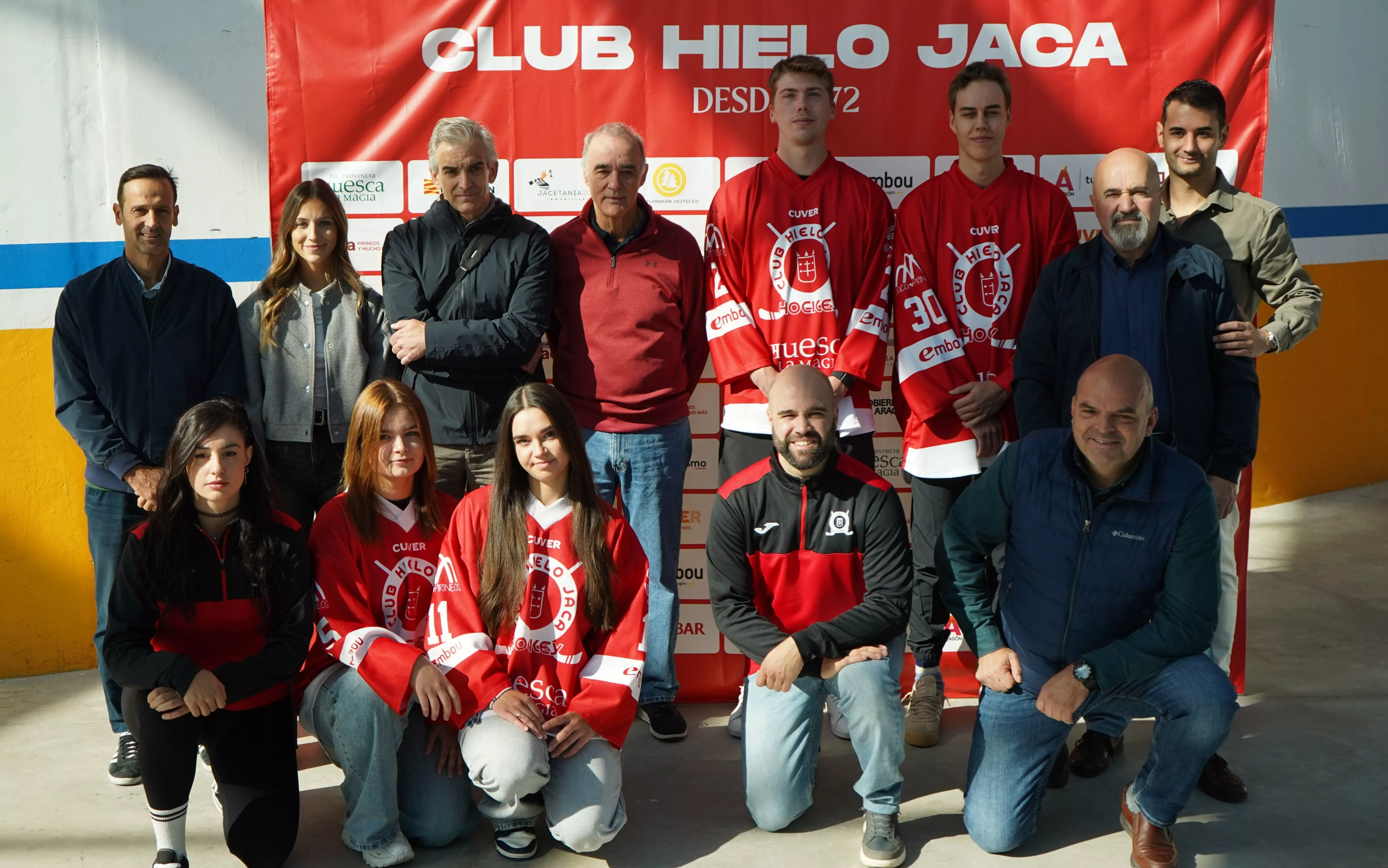 Presentación de la nueva temporada del Hielo Jaca. FOTO CHJ REBECA RUIZ. Presentación de la nueva temporada del Hielo Jaca. FOTO CHJ REBECA RUIZ.