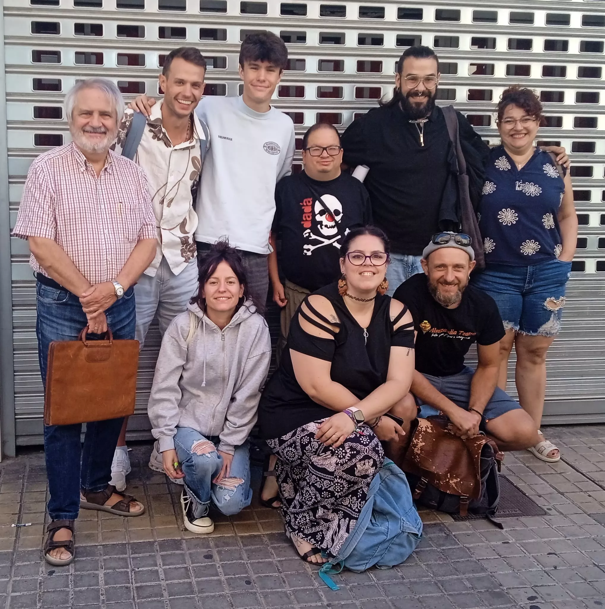 Foto de grupo de la lectura de guion.