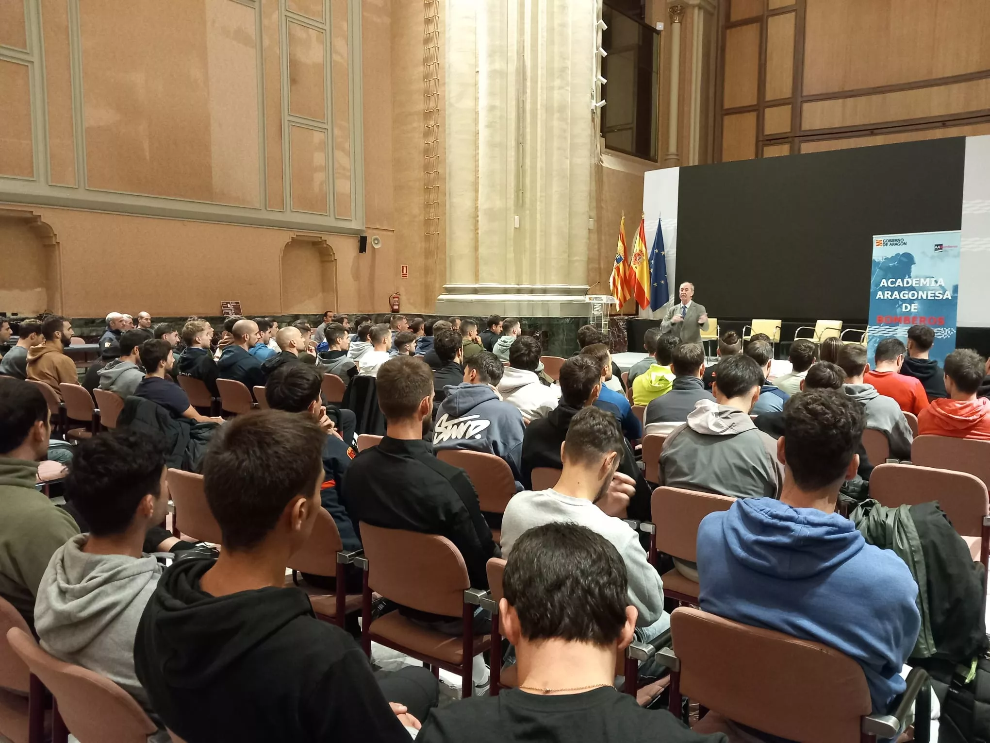 Un bombero del Ayuntamiento de Huesca se incorpora a la nueva promoción formativa de la Academia Aragonesa