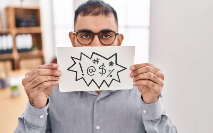 Los opinólogos de barra virtual Los opinólogos de barra virtual