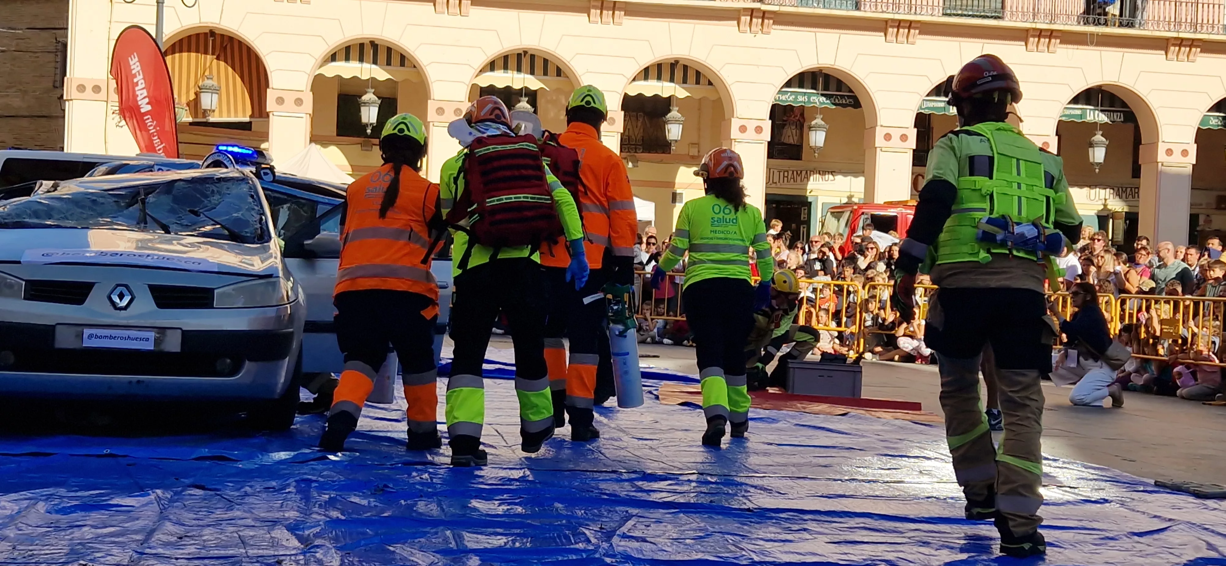 Simulacro de accidente en la plaza López Allué. Foto Myriam Martínez 