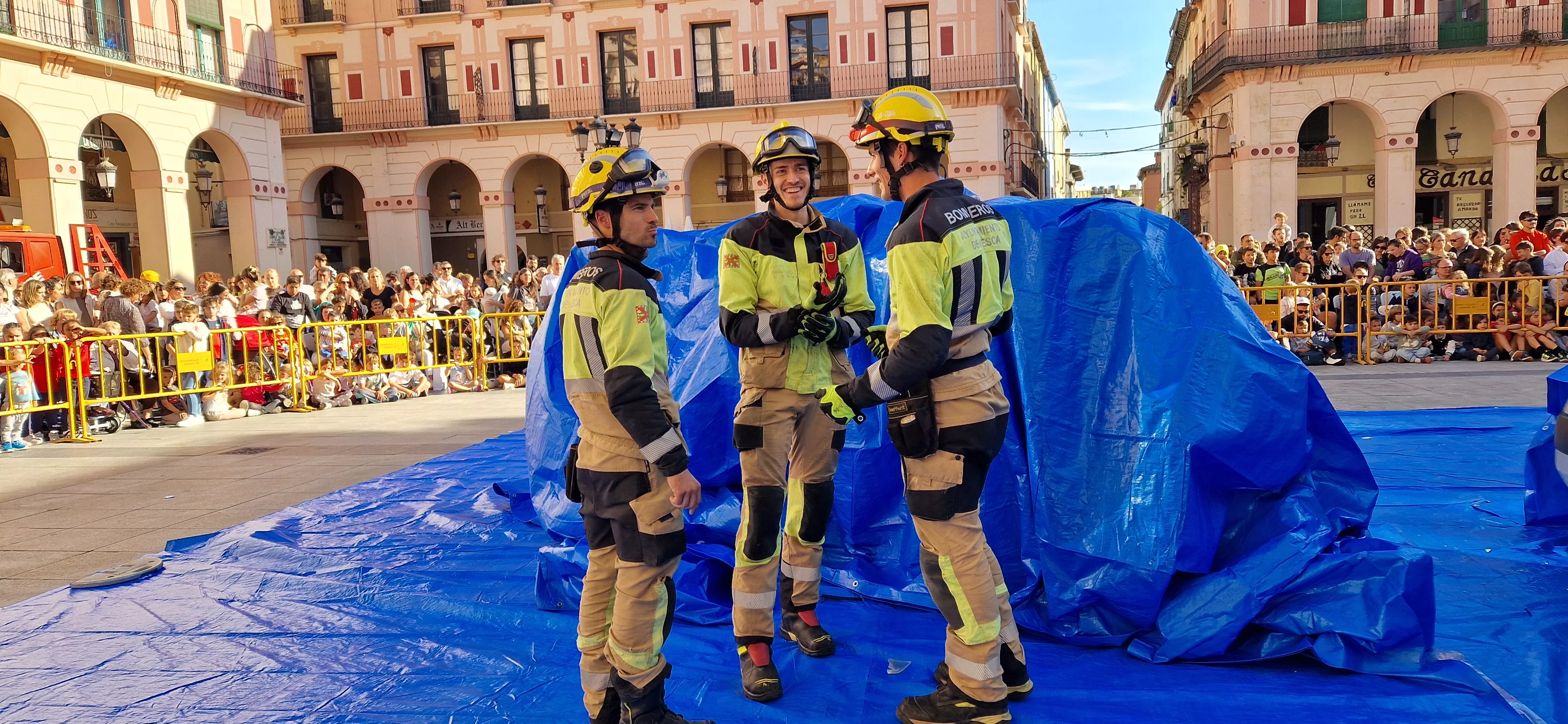 Simulacro de accidente en la plaza López Allué. Foto Myriam Martínez 
