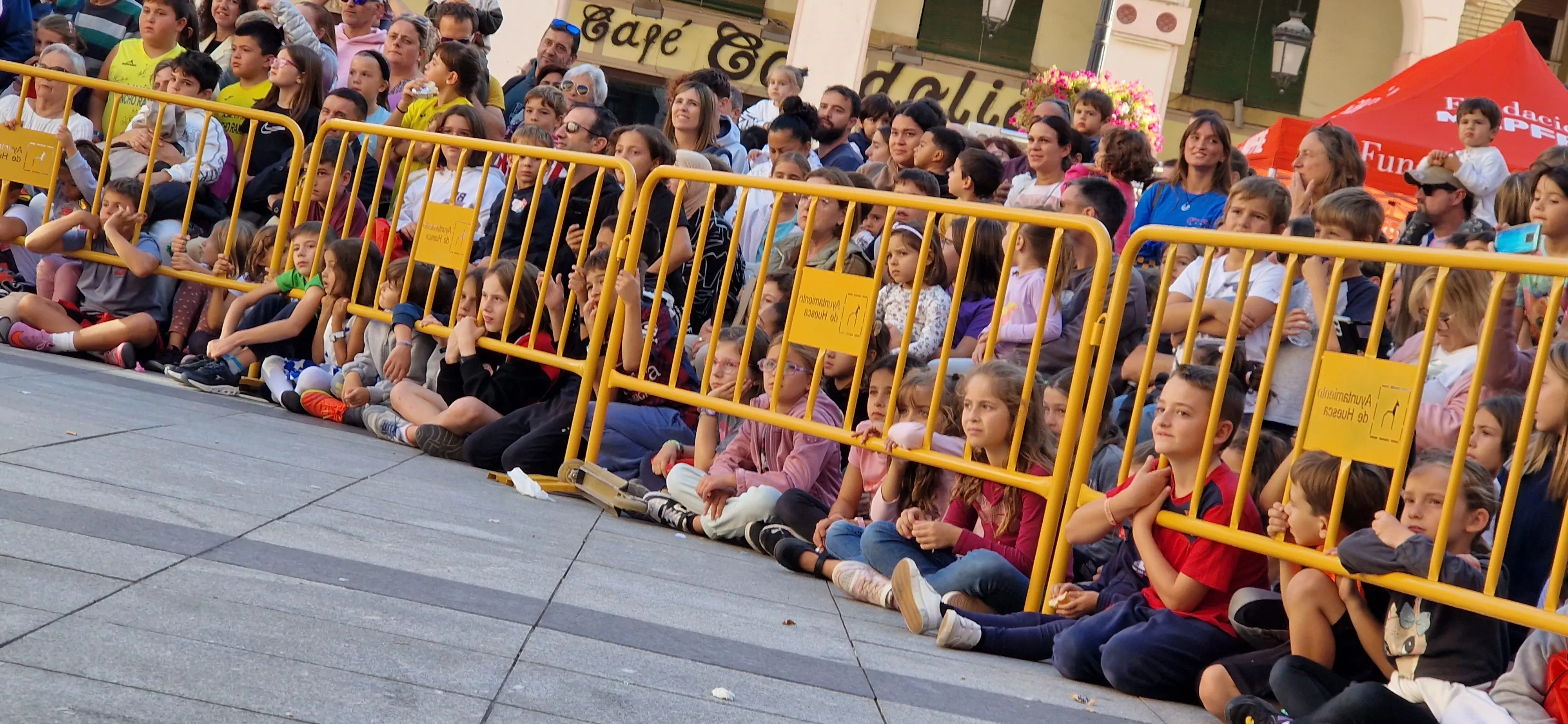 Simulacro de accidente en la plaza López Allué. Foto Myriam Martínez 