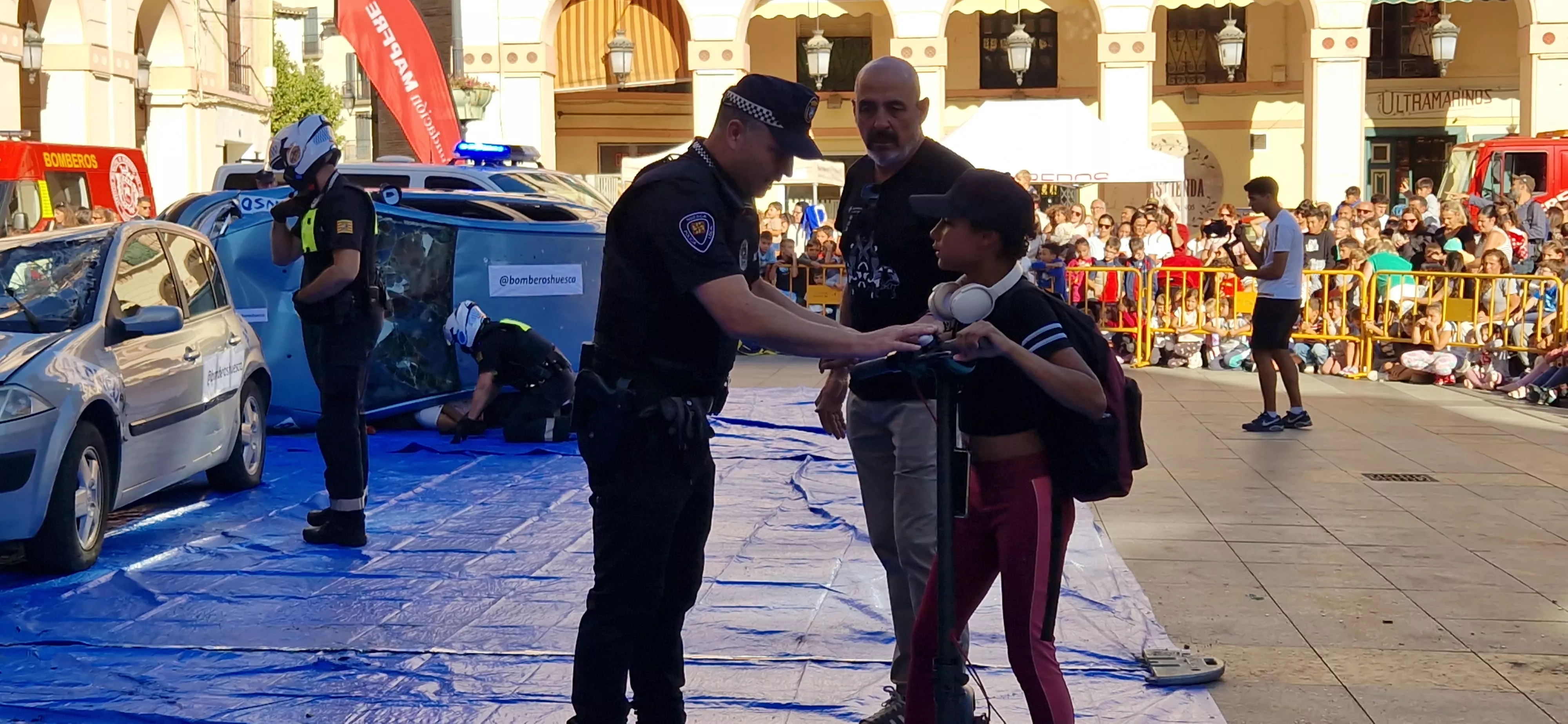 Simulacro de accidente en la plaza López Allué. Foto Myriam Martínez 