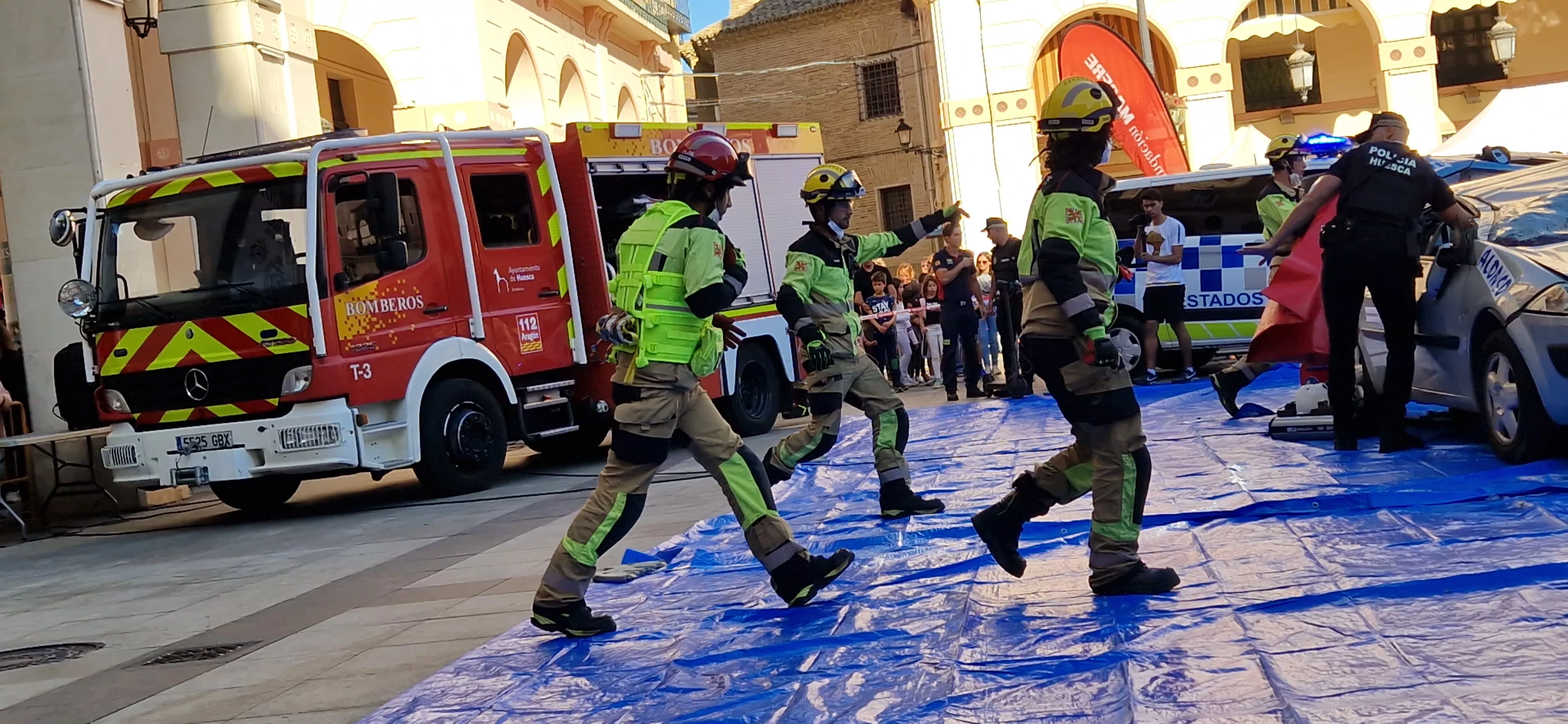 Simulacro de accidente en la plaza López Allué. Foto Myriam Martínez 