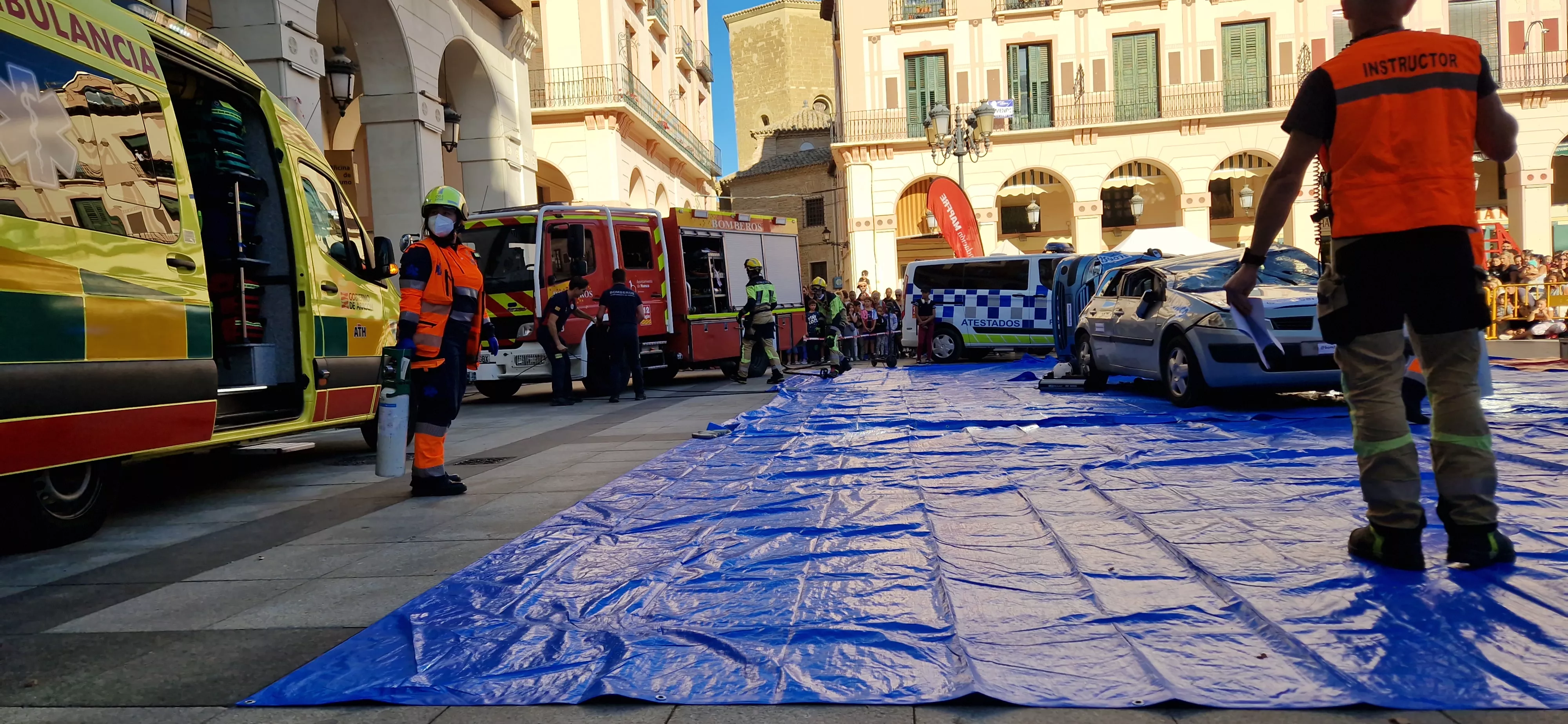 Simulacro de accidente en la plaza López Allué. Foto Myriam Martínez 