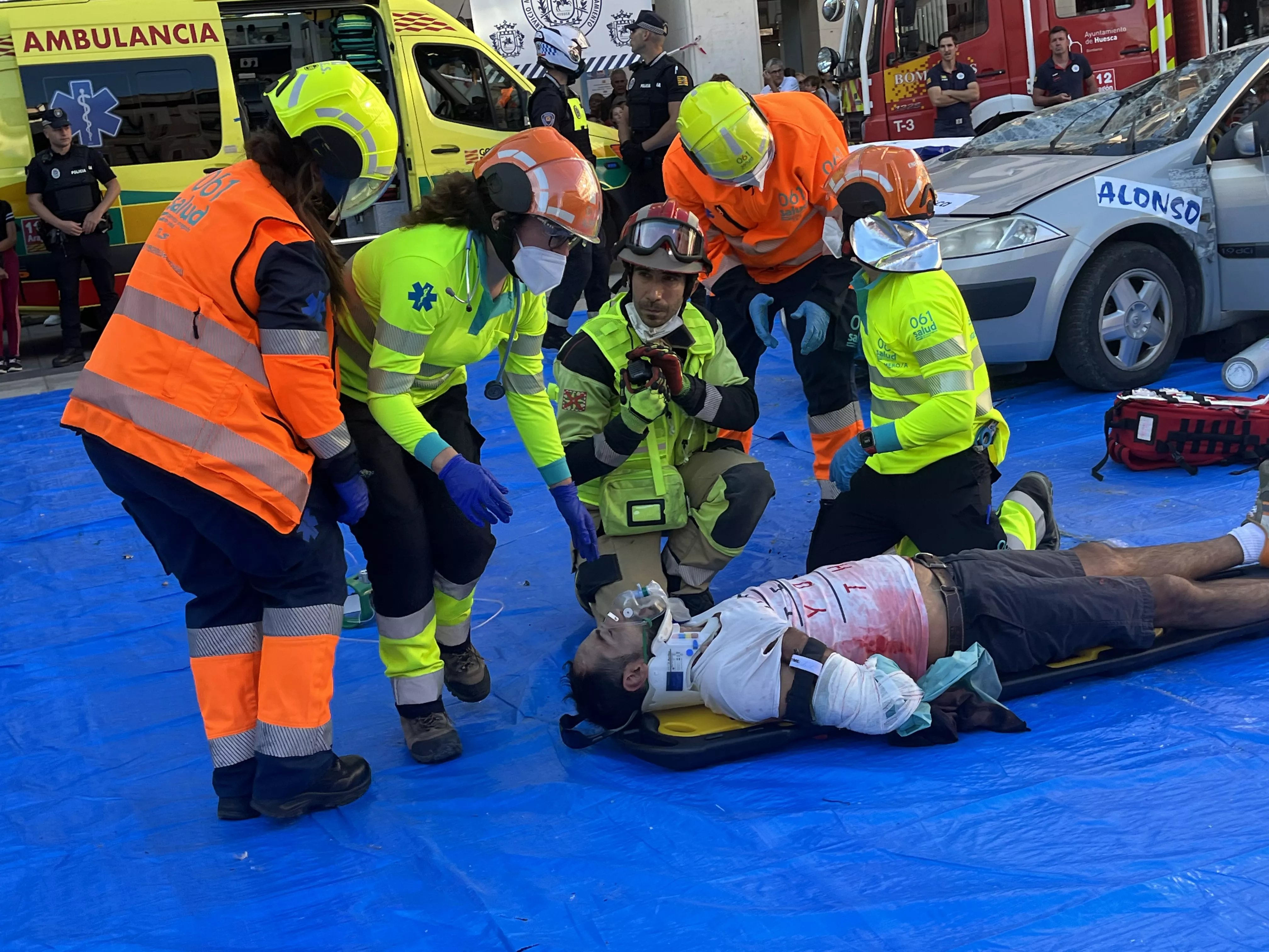 Simulacro de accidente en la plaza López Allué. Foto Myriam Martínez 