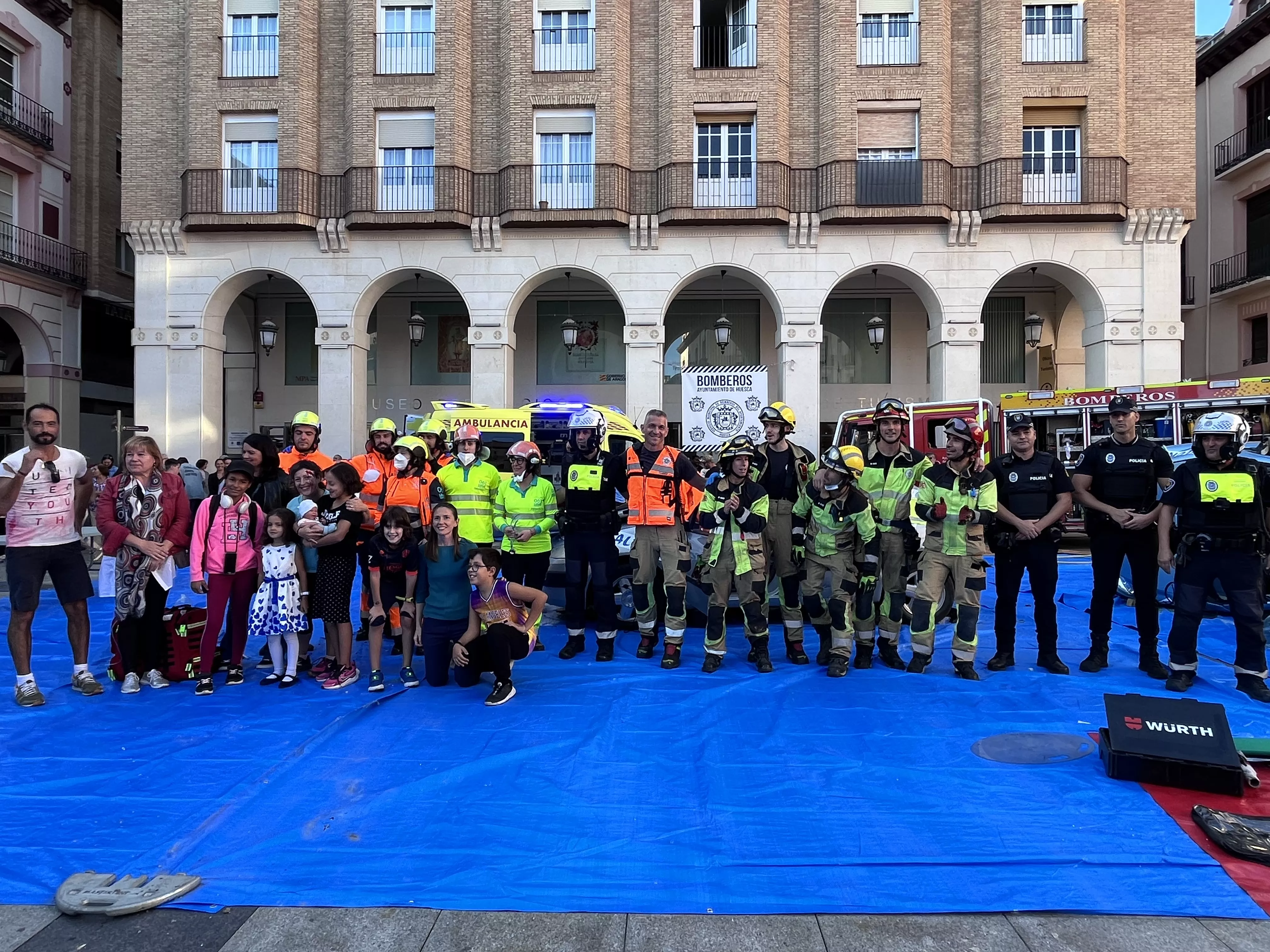 Simulacro de accidente en la plaza López Allué. Foto Myriam Martínez 
