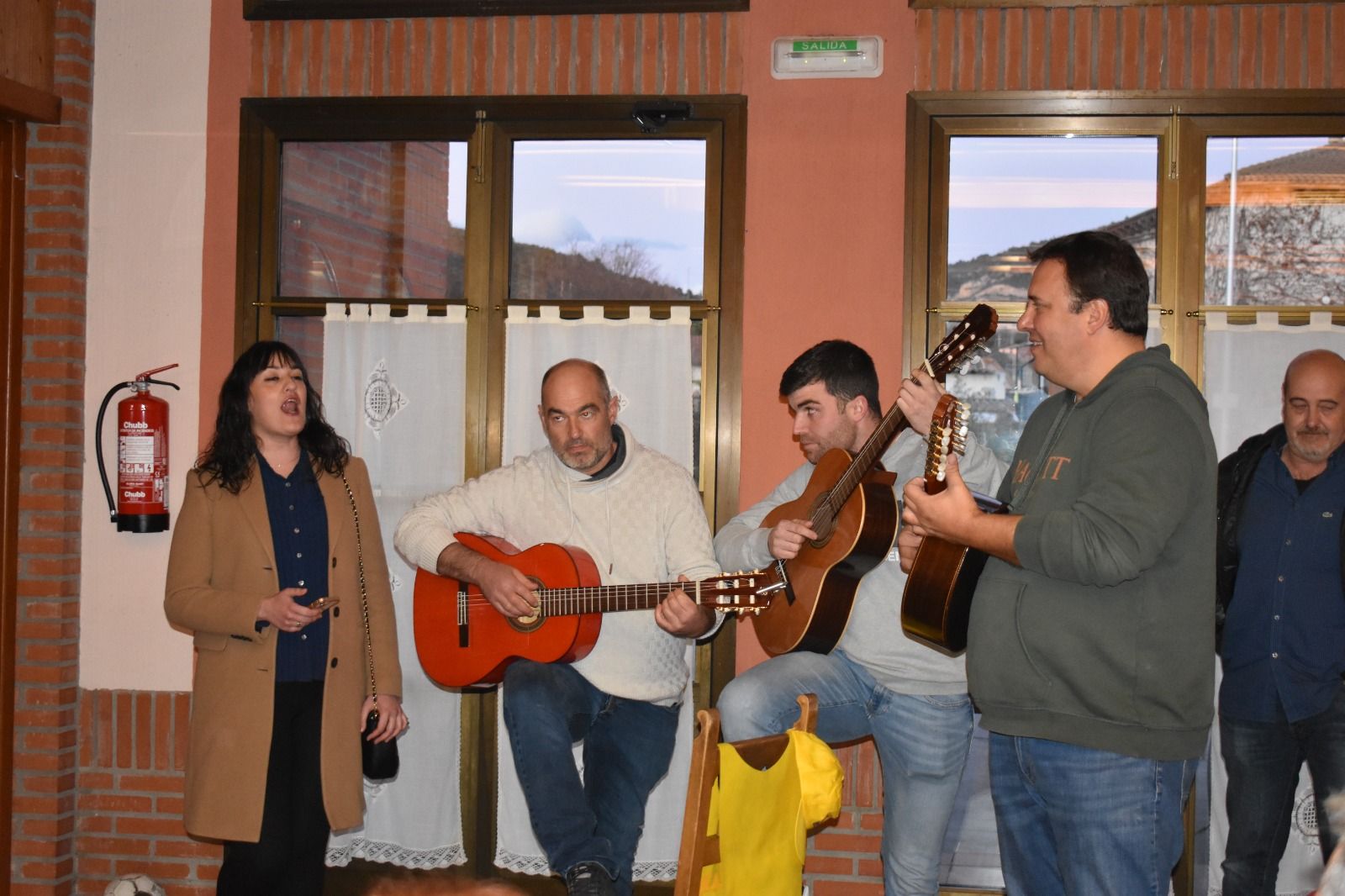 Las jotas han redondeado la jornada