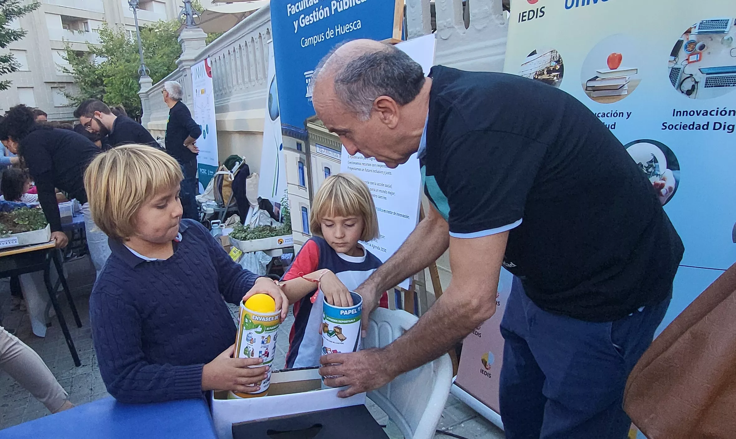 Celebración en Huesca de la Noche Europea de l@s Investigador@s. Foto Mercedes Manterola