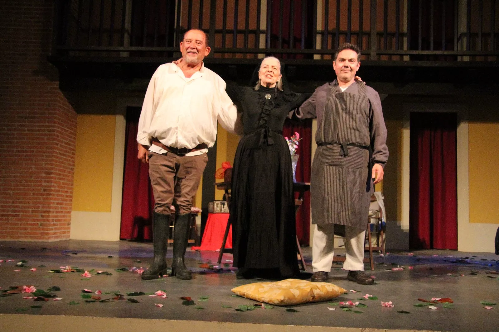 Entrecajas Fusión Teatro en el Corral de Comedias de Robres. Foto Carlos Neofato