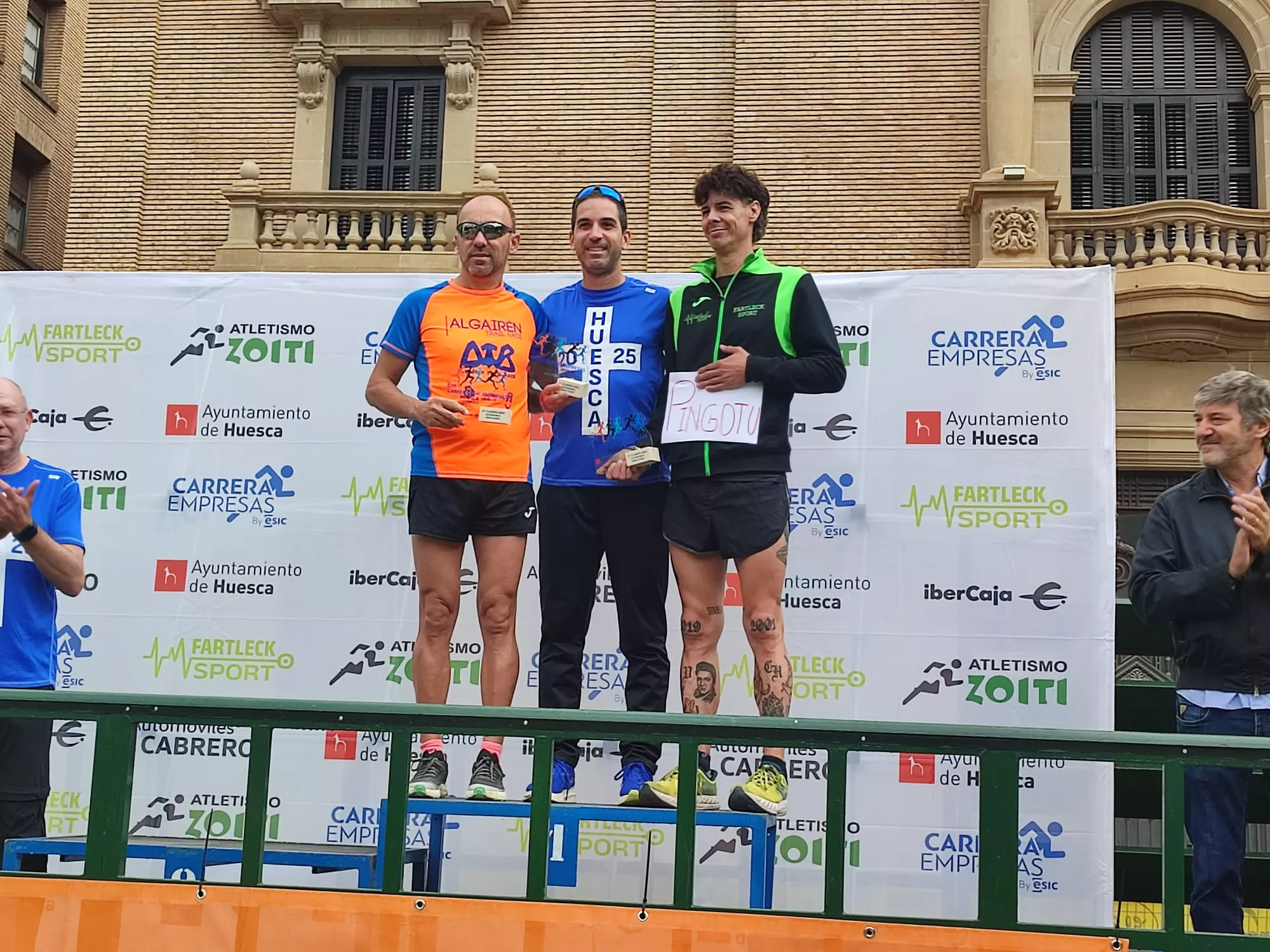 Podio autónomos. II Carrera Esic Empresas Huesca