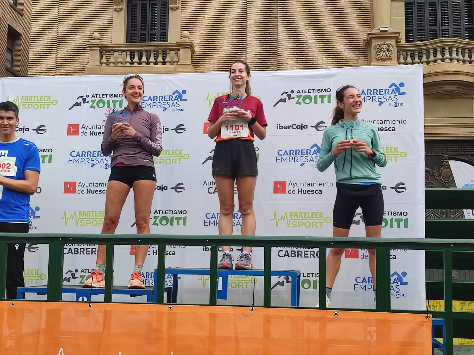 Podio Open femenino. II Carrera Esic Empresas Huesca
