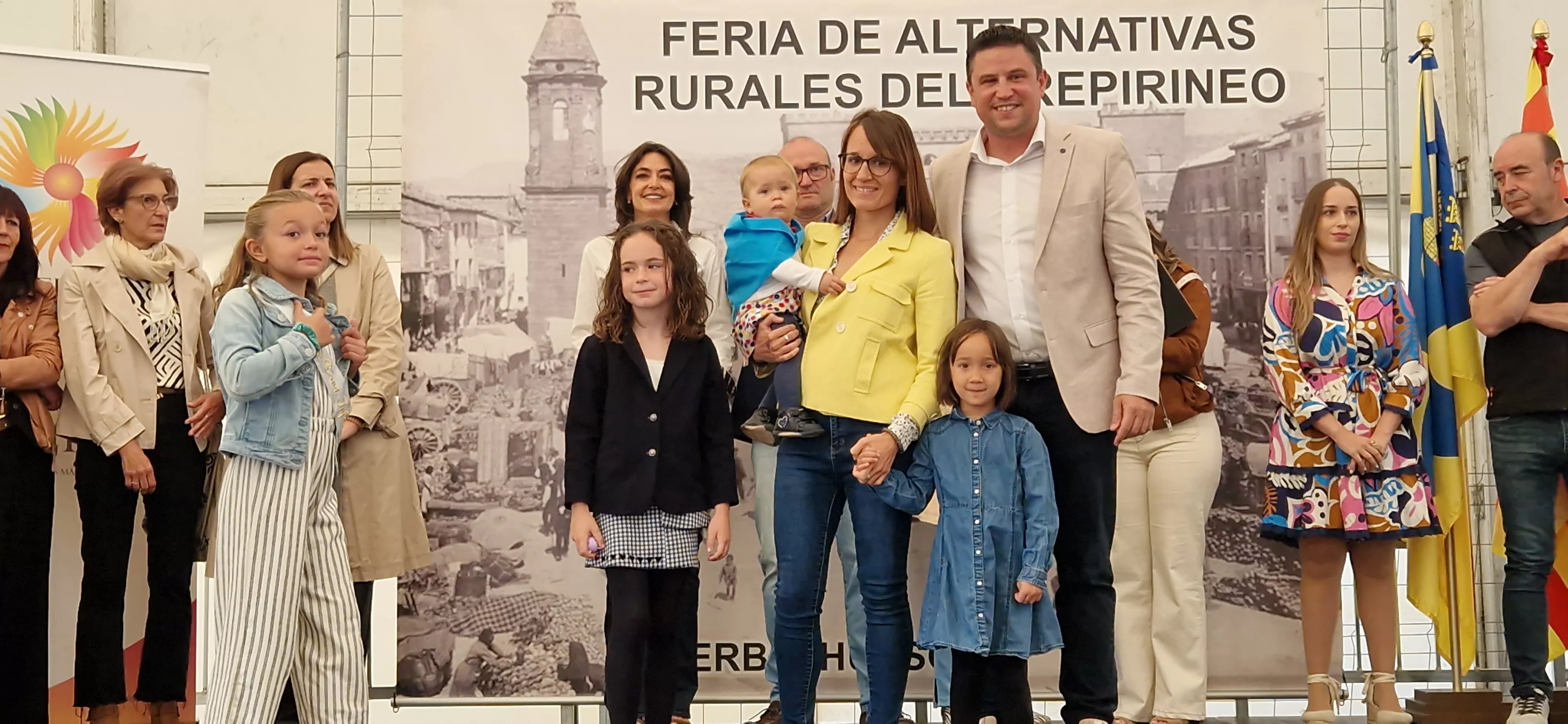 Homenaje a los recién nacidos de Ayerbe en la Feria del Prepirineo 2025. Foto Myriam Martínez