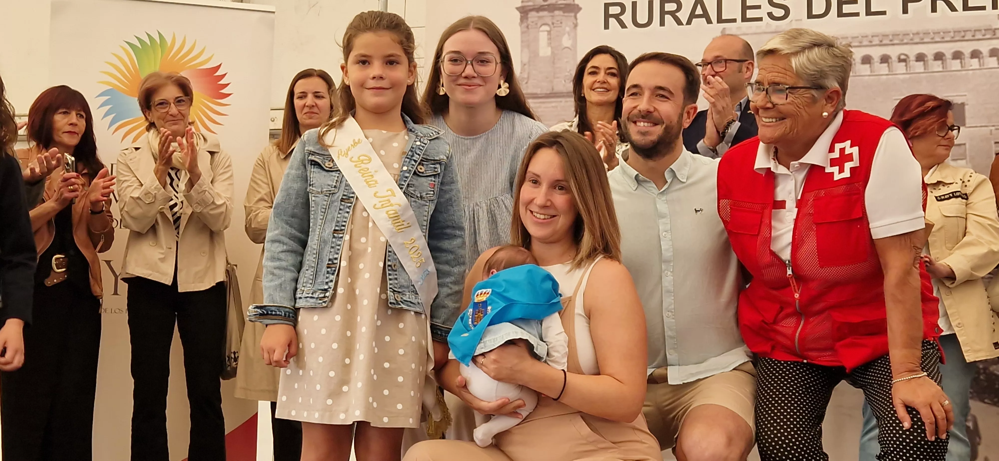 Homenaje a los recién nacidos de Ayerbe en la Feria del Prepirineo 2025. Foto Myriam Martínez