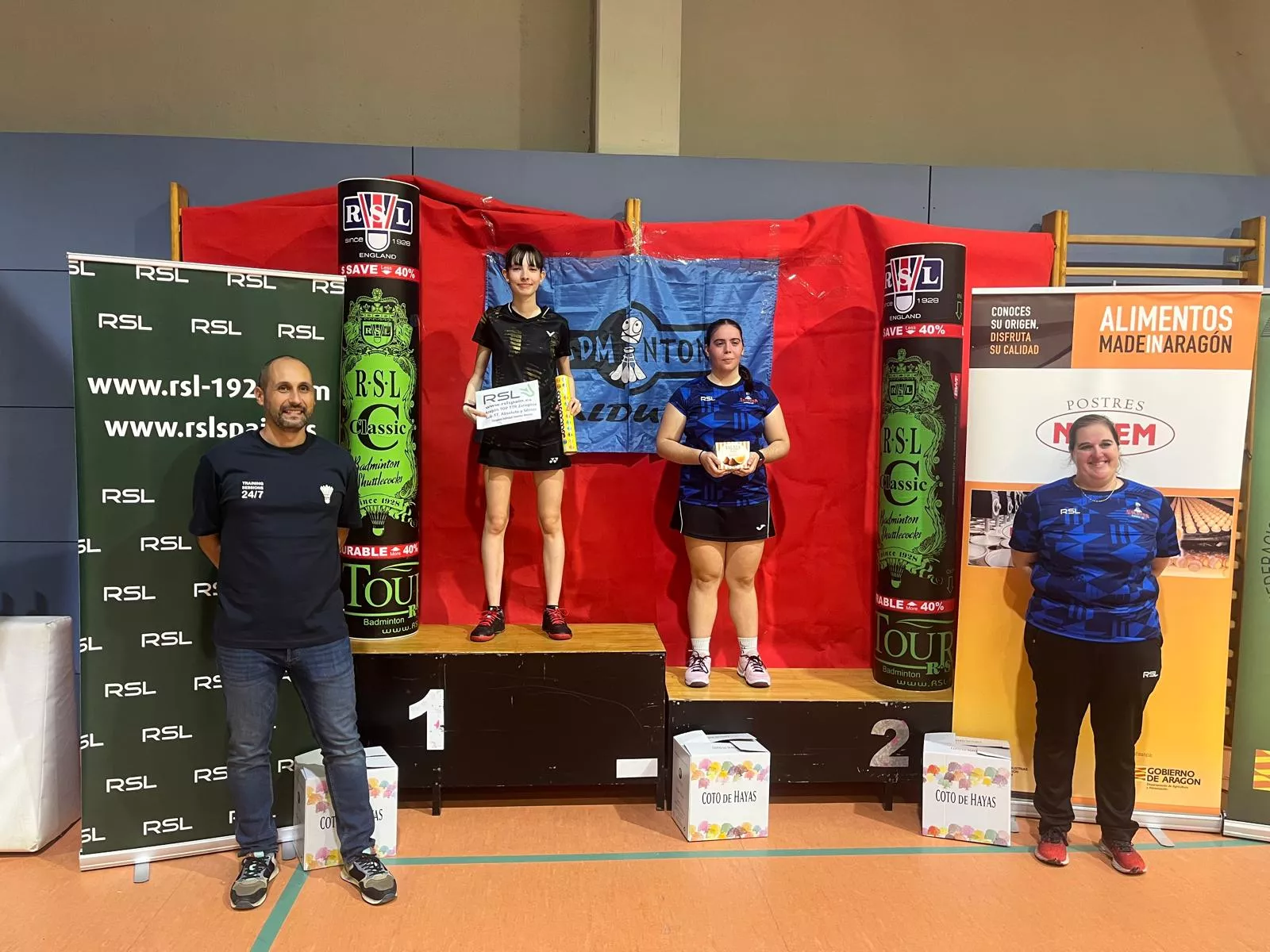 Torneo de bádminton de Zaragoza. Emma Bibián, campeona individual absoluta