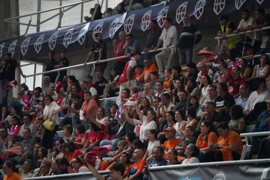 Imágenes de la final de la Supercopa LF Endesa. Foto: Dani Vidal @fotomaniafut