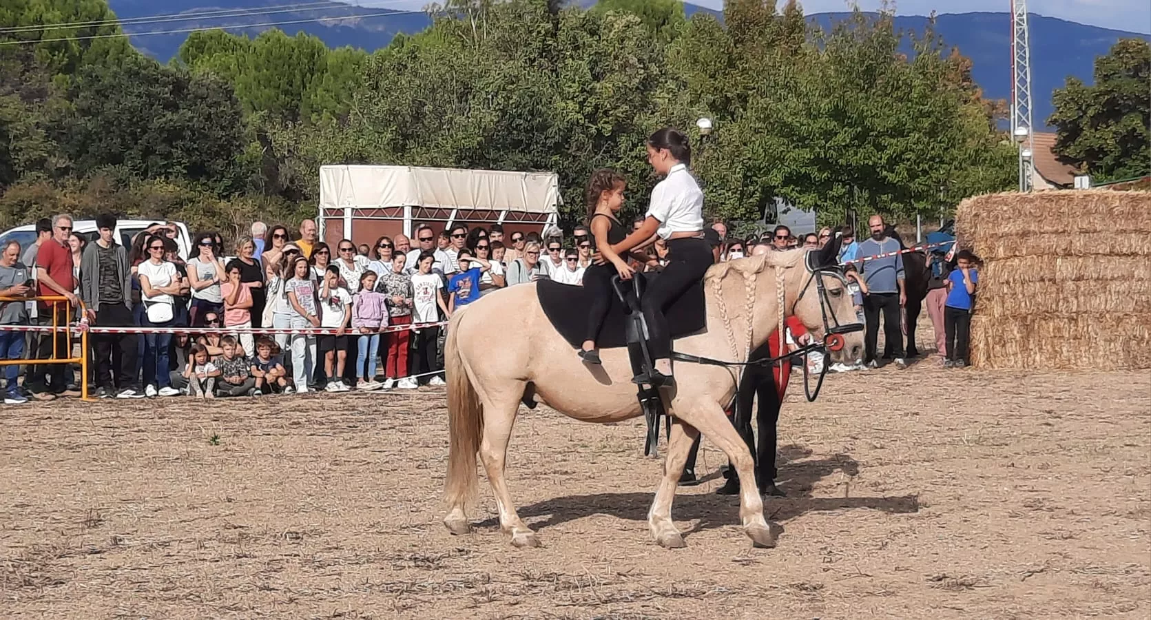 XXIX Feria de Alternativas Rurales del Prepirineo en Ayerbe. 
