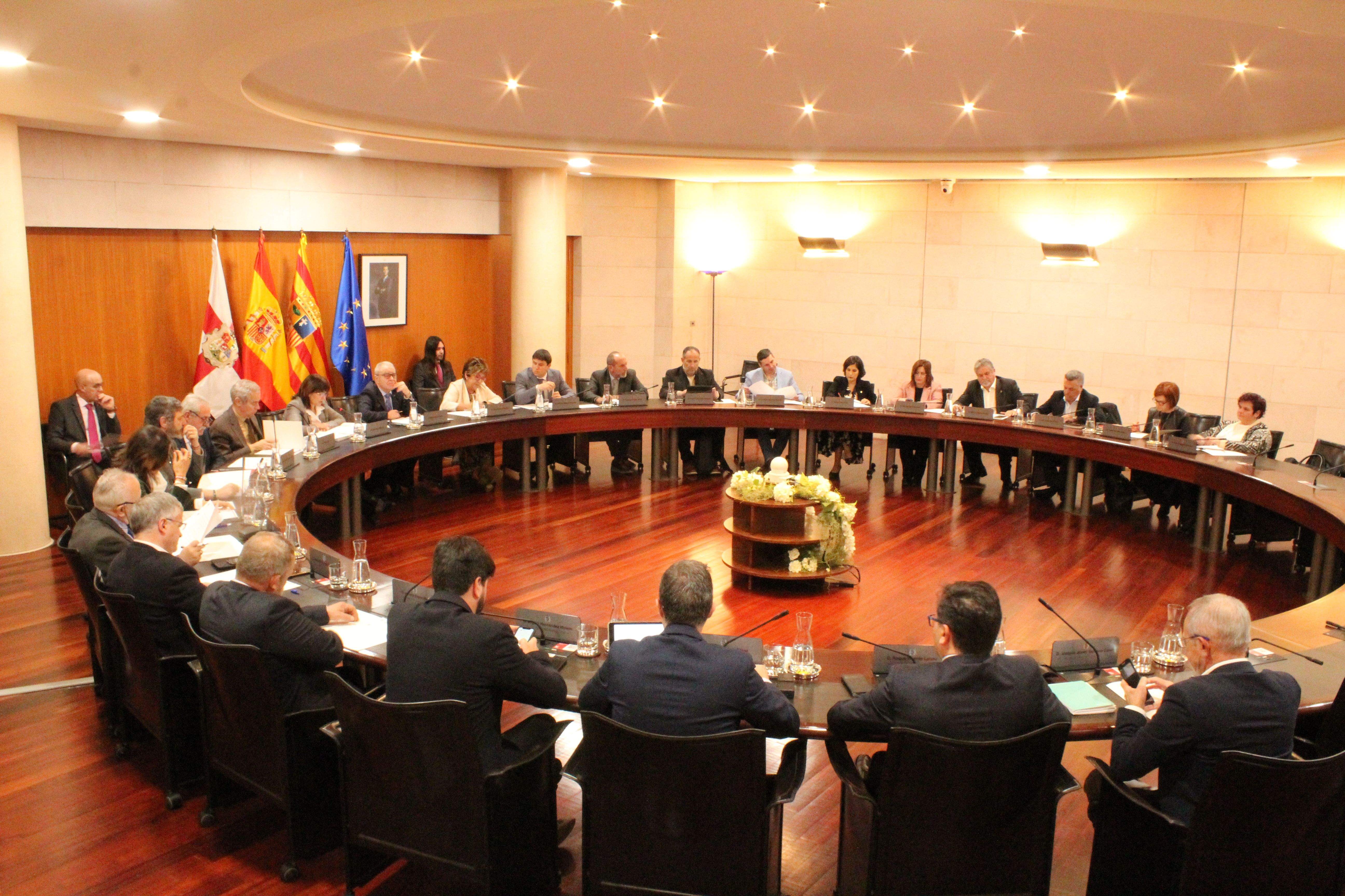 Imagen de archivo del pleno de la DPH.