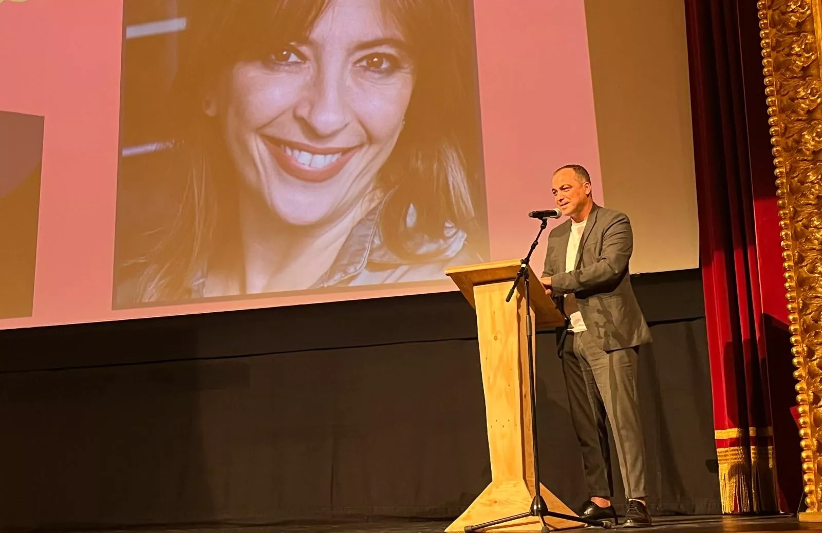 Entrega del Premio Pan y Rosas 2025 a Marisol Aznar. Foto Mercedes Manterola