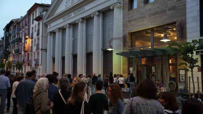 Fotografia Sara Guillen (1) Fotografia Sara Guillen (1)