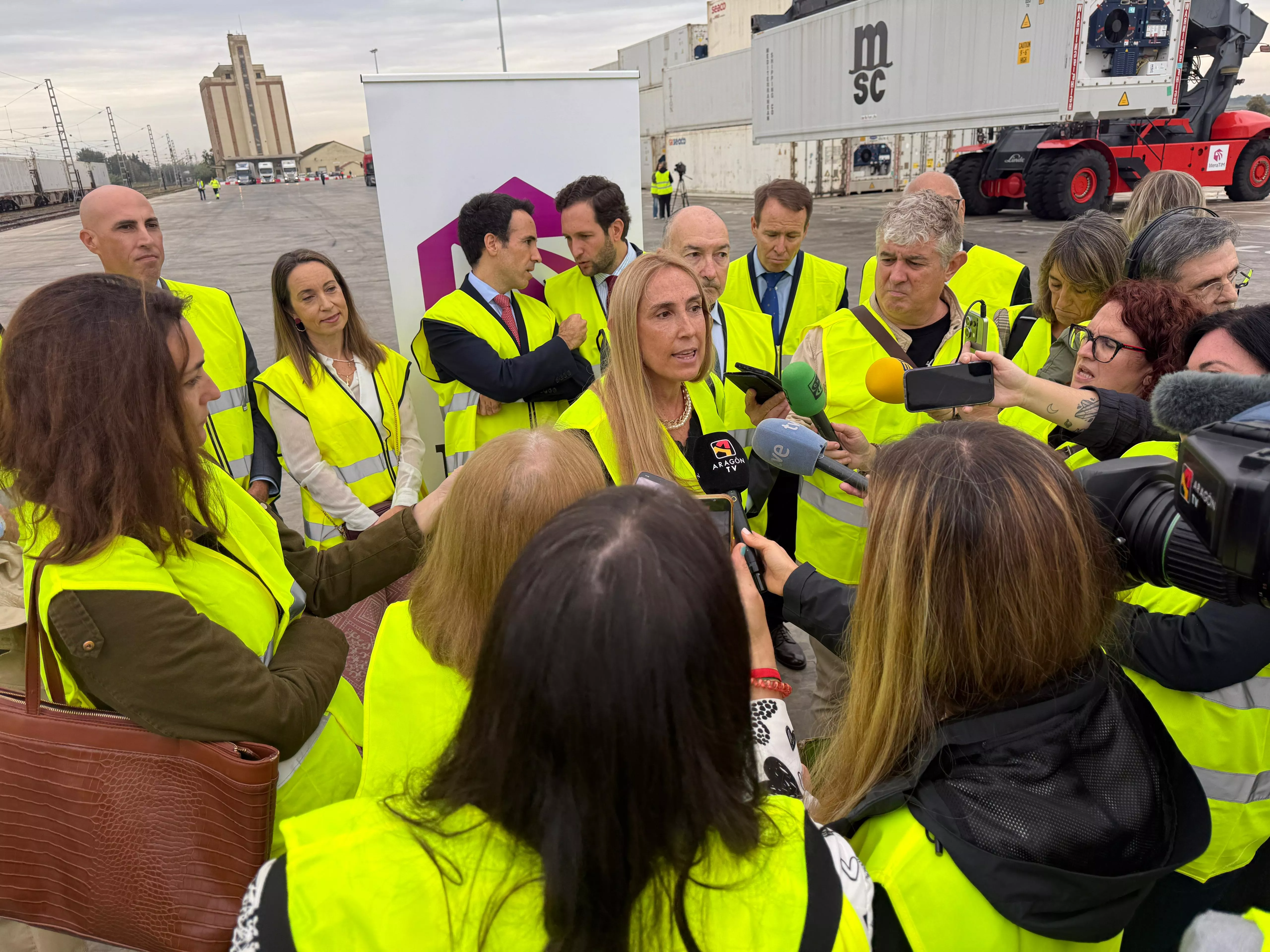 Inauguración de LiteraTIM en Tamarite de Litera