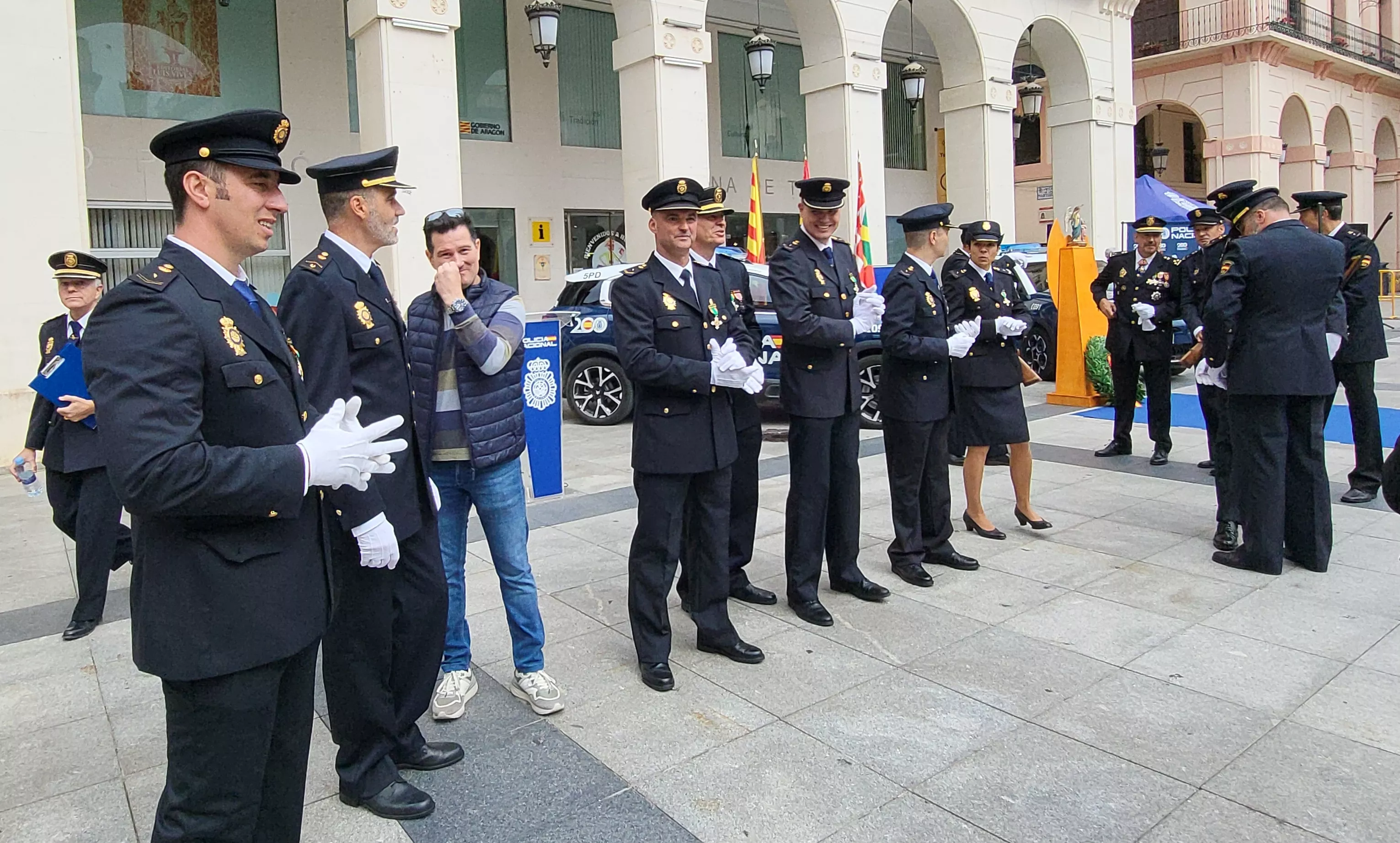 Celebración del Día de la Policía Nacional en Huesca. Foto Mercedes Manterola