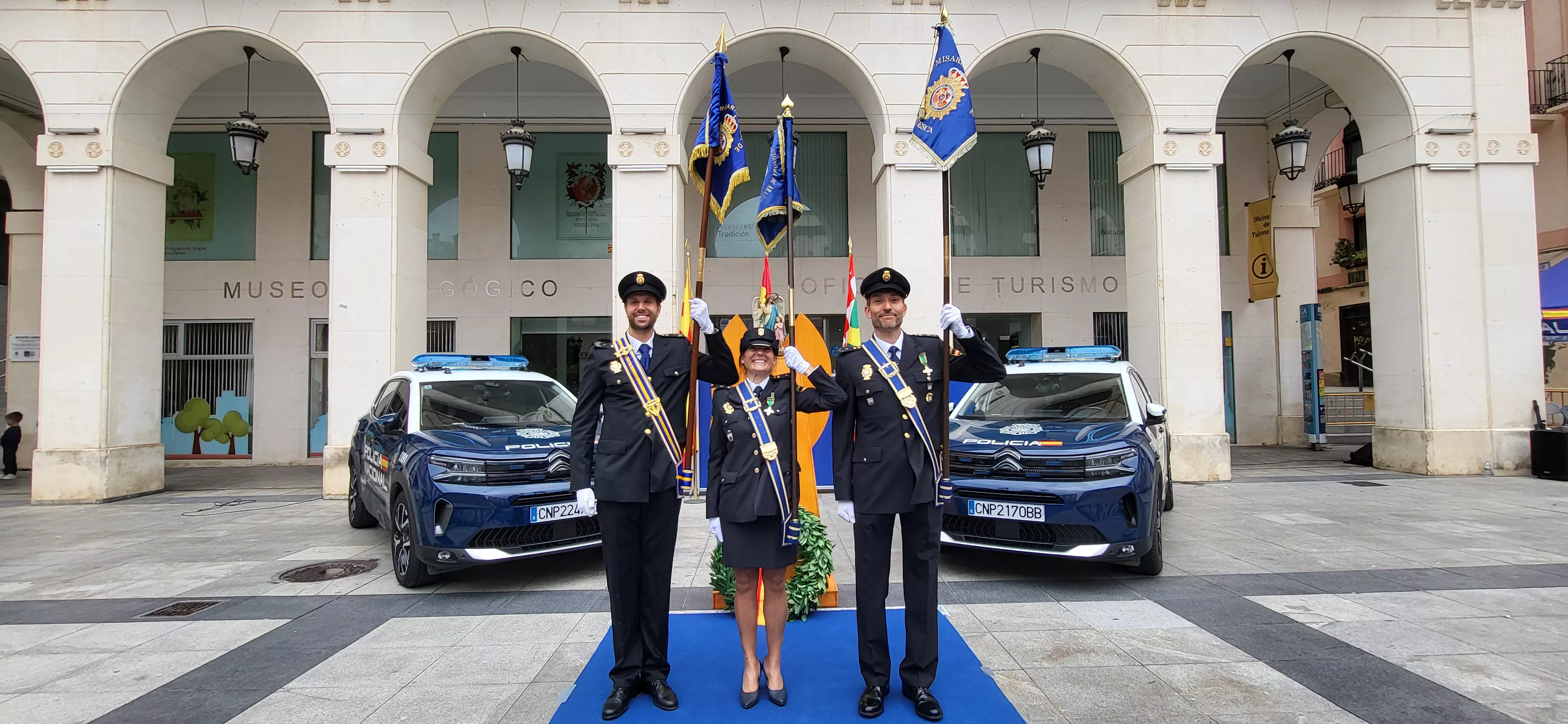 Celebración del Día de la Policía Nacional en Huesca. Foto Mercedes Manterola