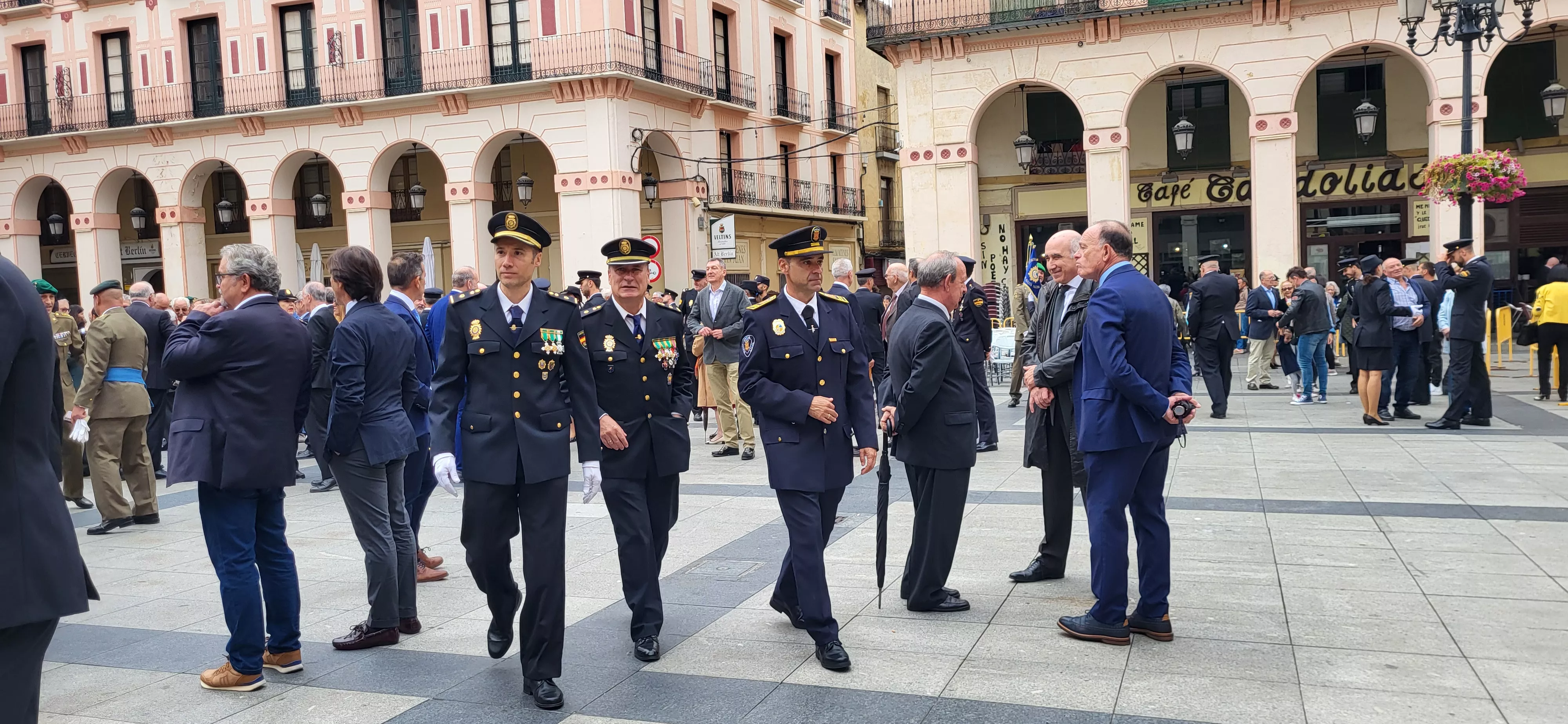 Celebración del Día de la Policía Nacional en Huesca. Foto Mercedes Manterola