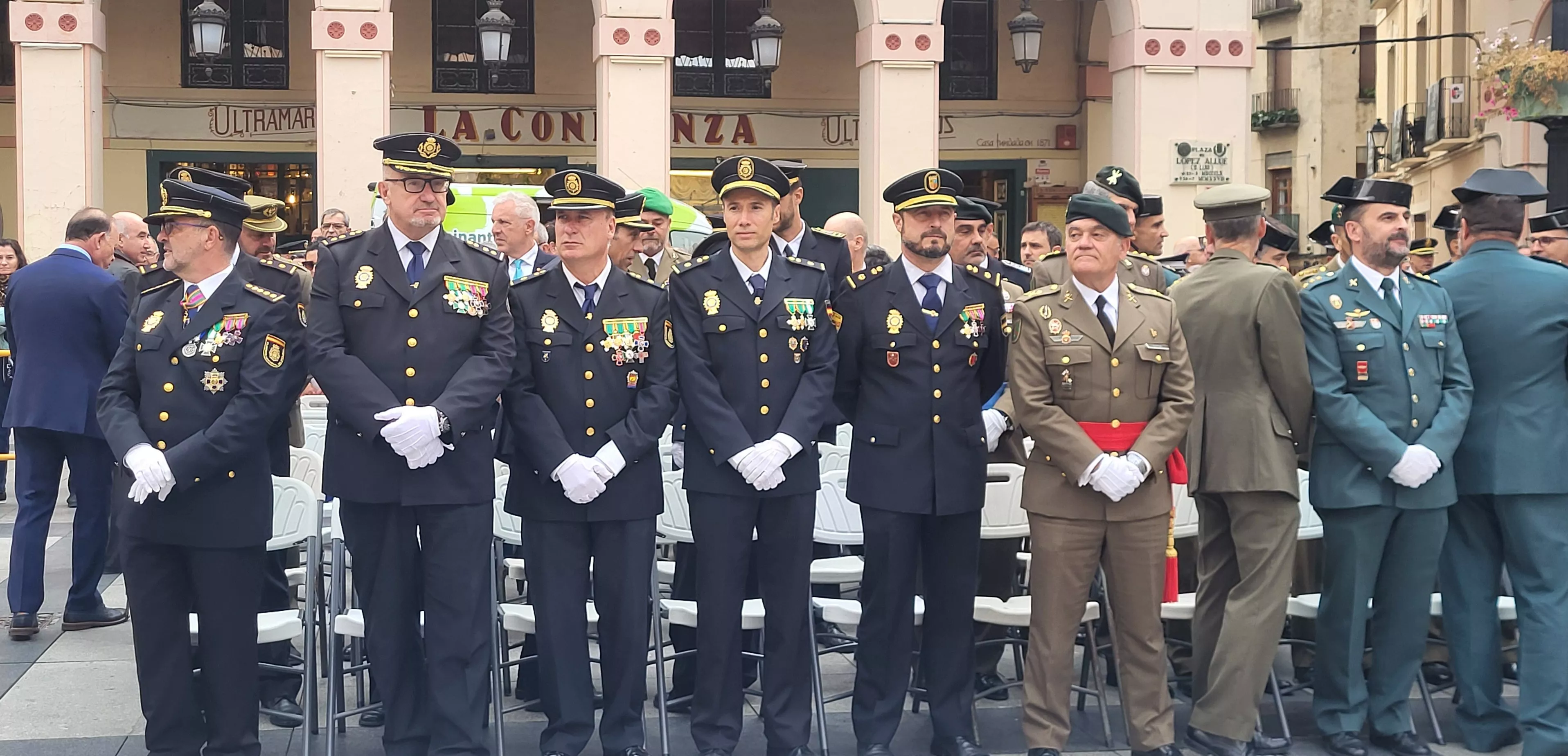 Celebración del Día de la Policía Nacional en Huesca. Foto Mercedes Manterola