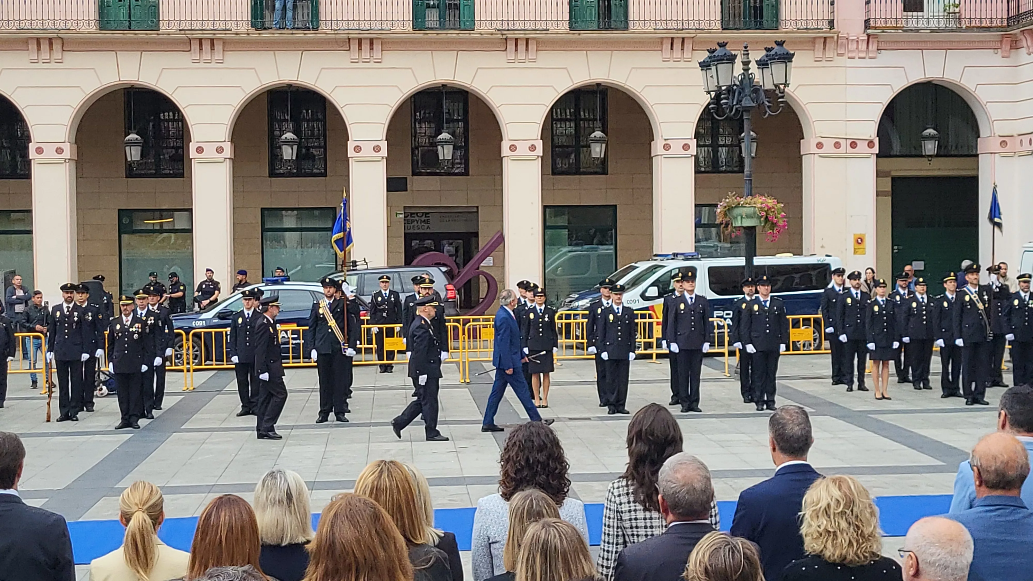 Celebración del Día de la Policía Nacional en Huesca. Foto Mercedes Manterola