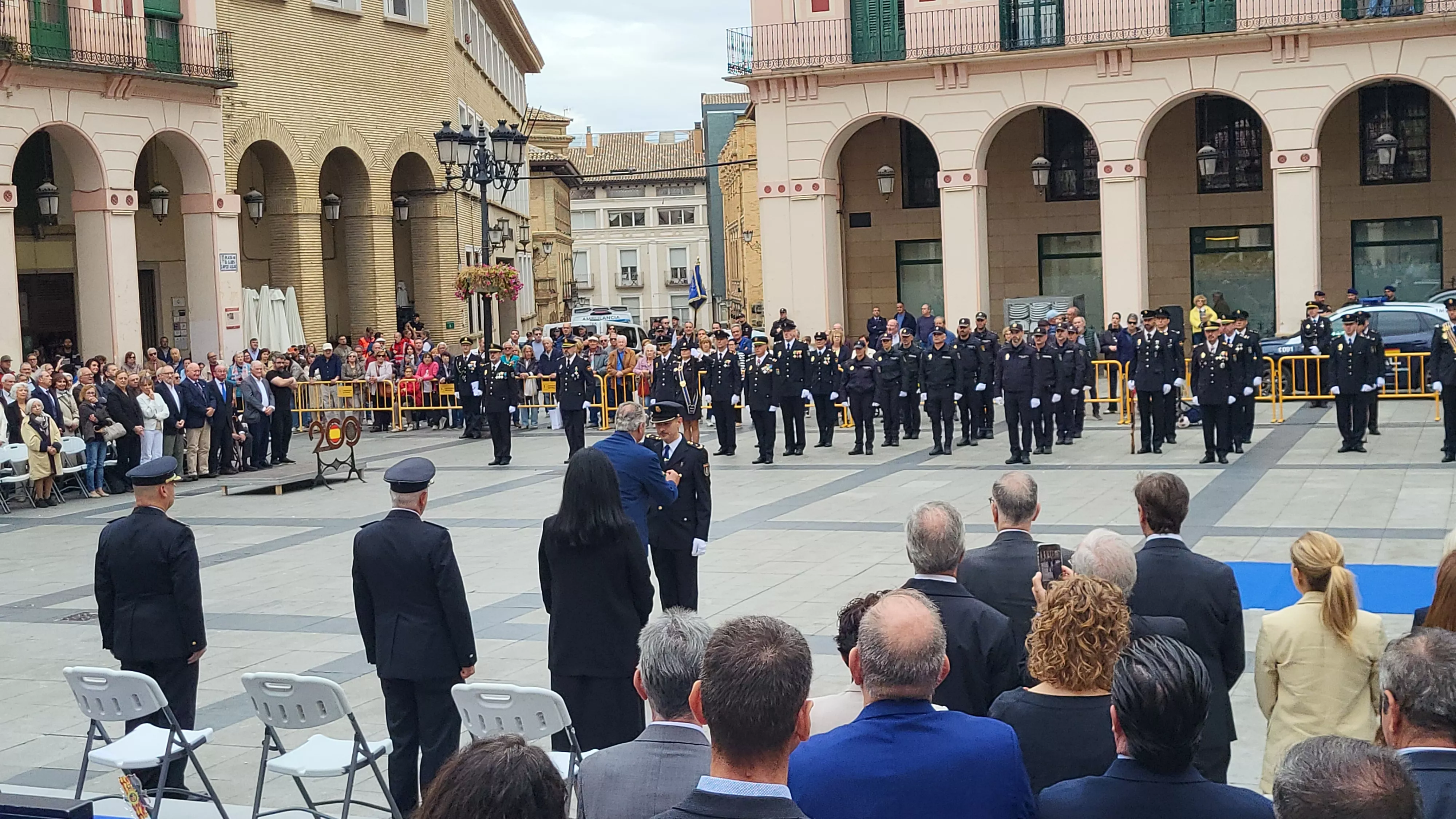 Celebración del Día de la Policía Nacional en Huesca. Foto Mercedes Manterola