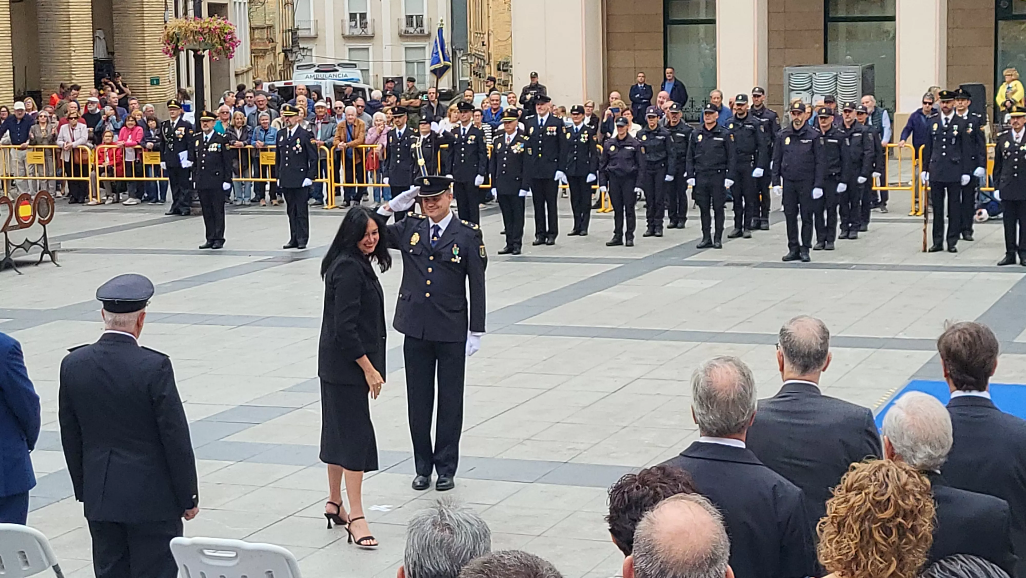 Celebración del Día de la Policía Nacional en Huesca. Foto Mercedes Manterola