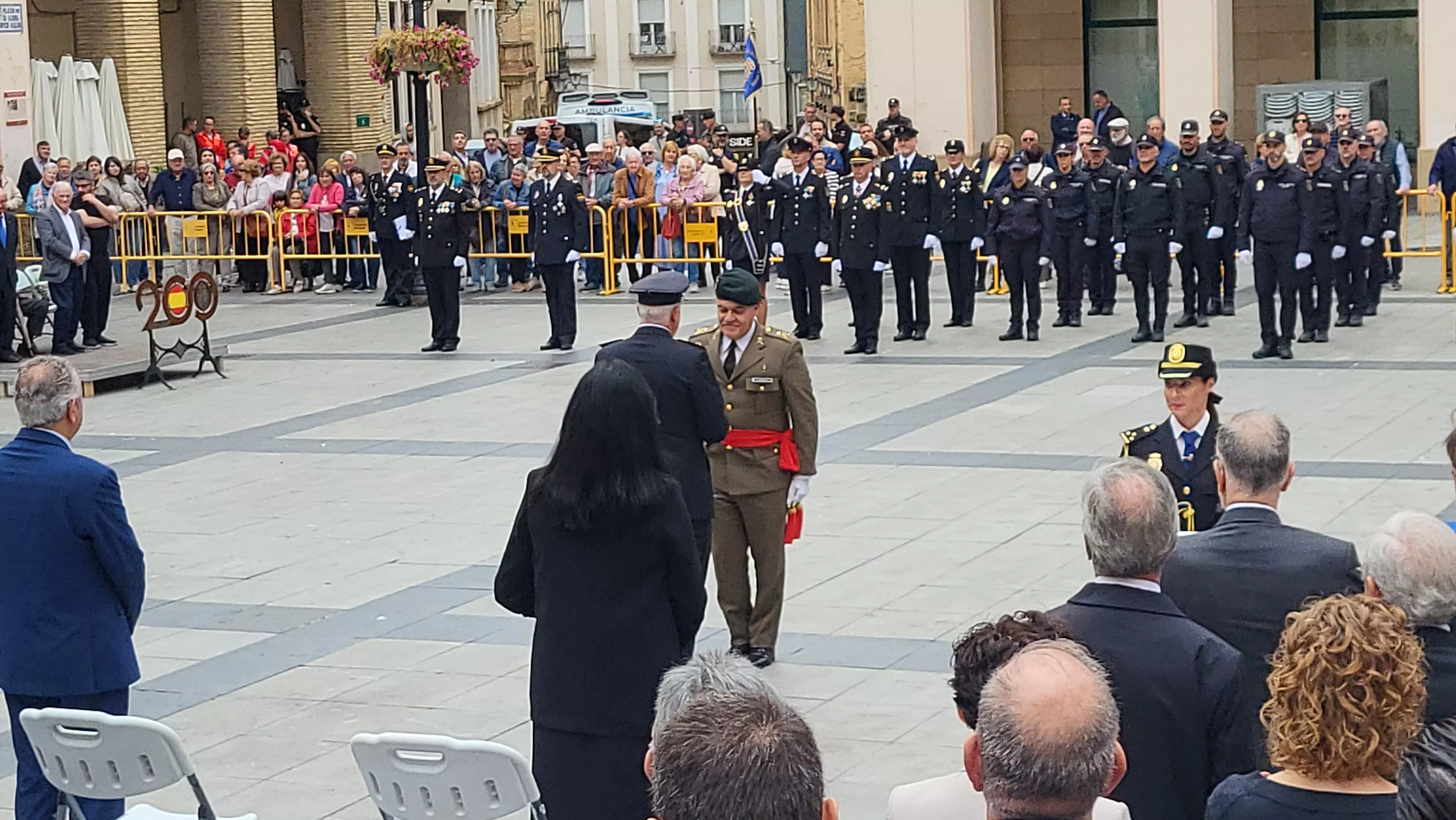 Celebración del Día de la Policía Nacional en Huesca. Foto Mercedes Manterola