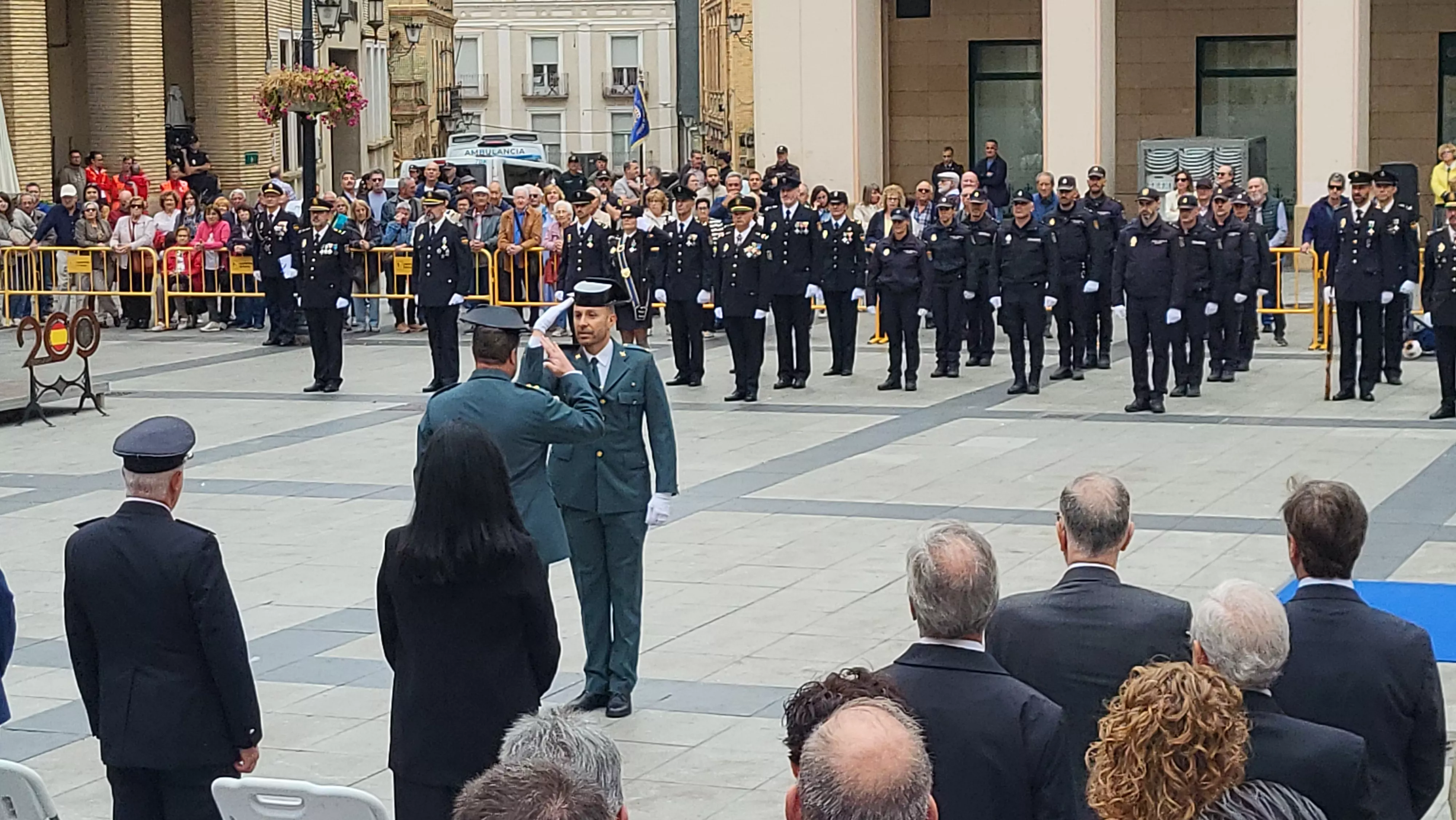 Celebración del Día de la Policía Nacional en Huesca. Foto Mercedes Manterola