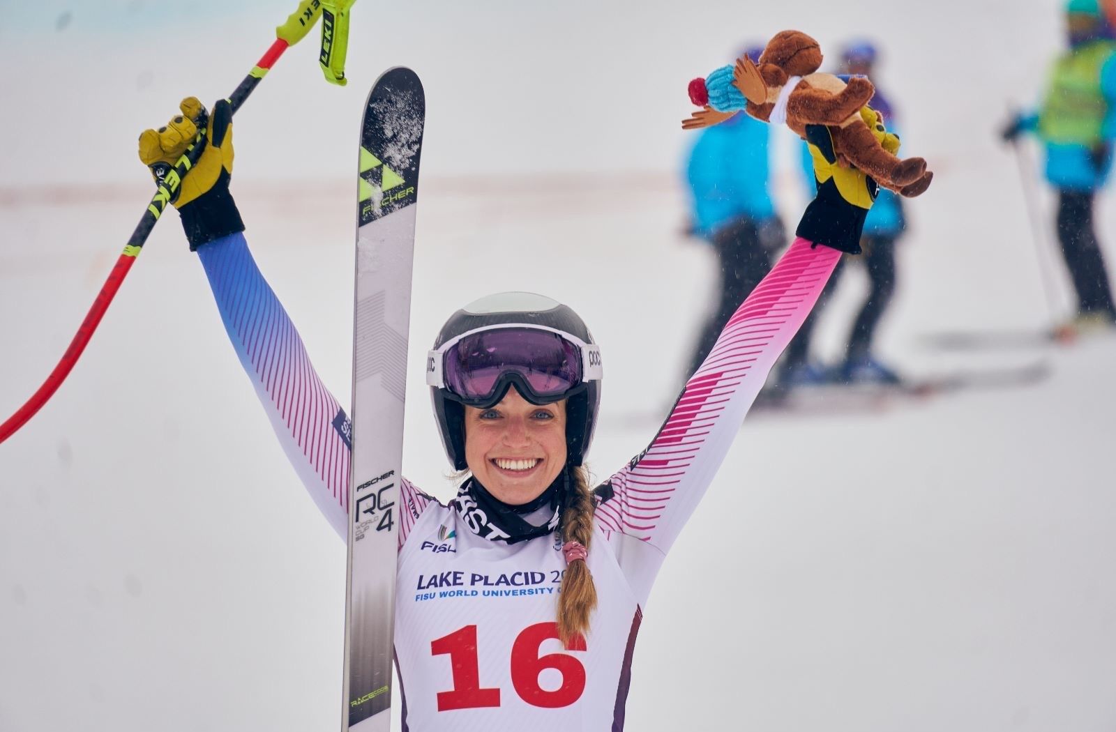 Celia Abad celebra el oro conseguido este lunes.