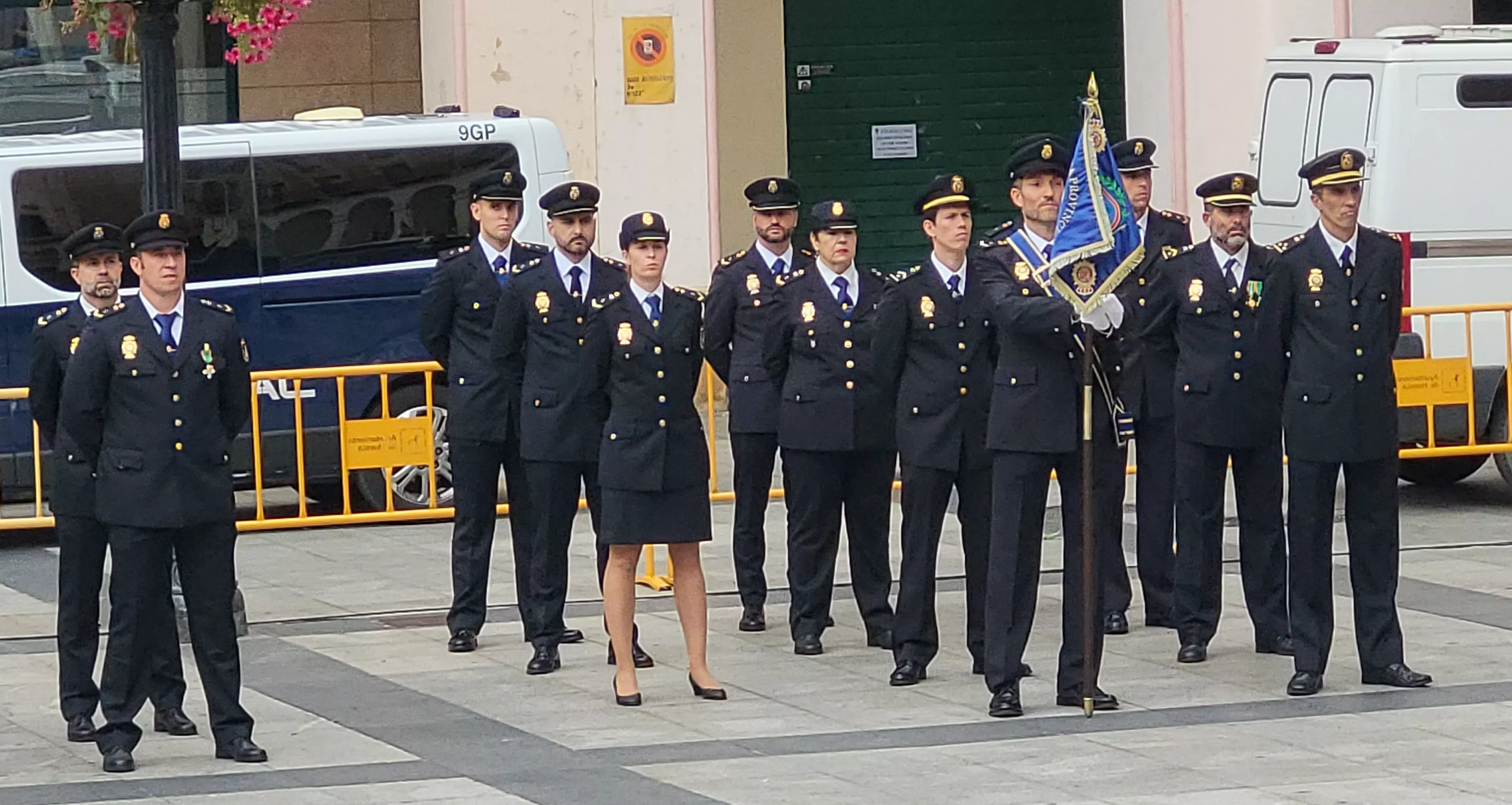 Celebración del Día de la Policía Nacional en Huesca. Foto Mercedes Manterola