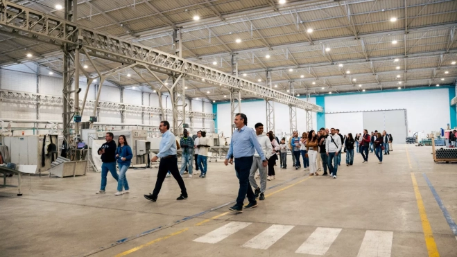 afd7ea82 f894 4cc1 9736 e618d181a084 afd7ea82 f894 4cc1 9736 e618d181a084