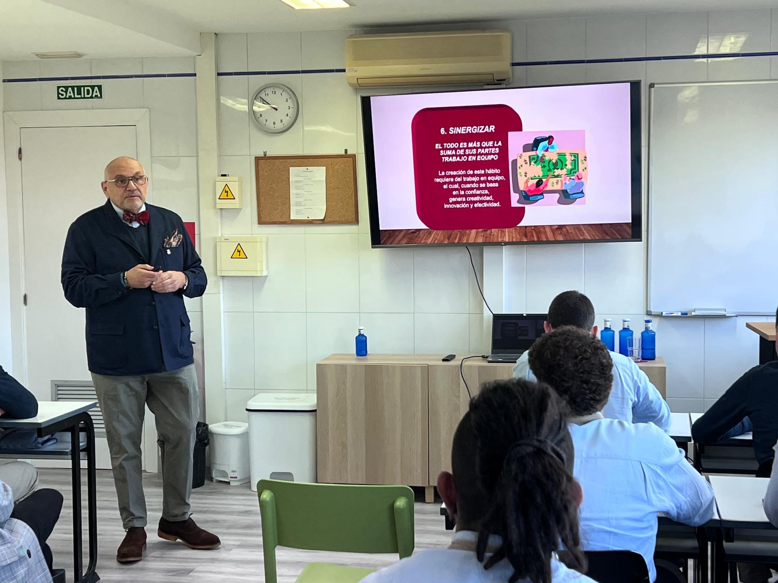 Alfredo Lachos explica como cambiar el ancho de banda mental Alfredo Lachos explica como cambiar el ancho de banda mental