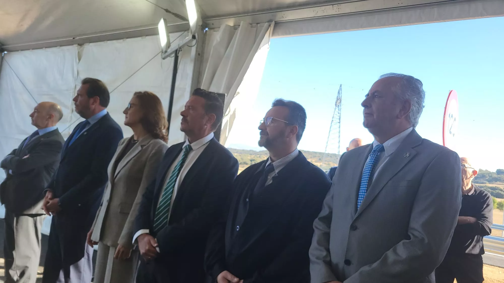 Inauguración del tramo Huesca-Siétamo de la A-22 por el ministro Óscar Puente