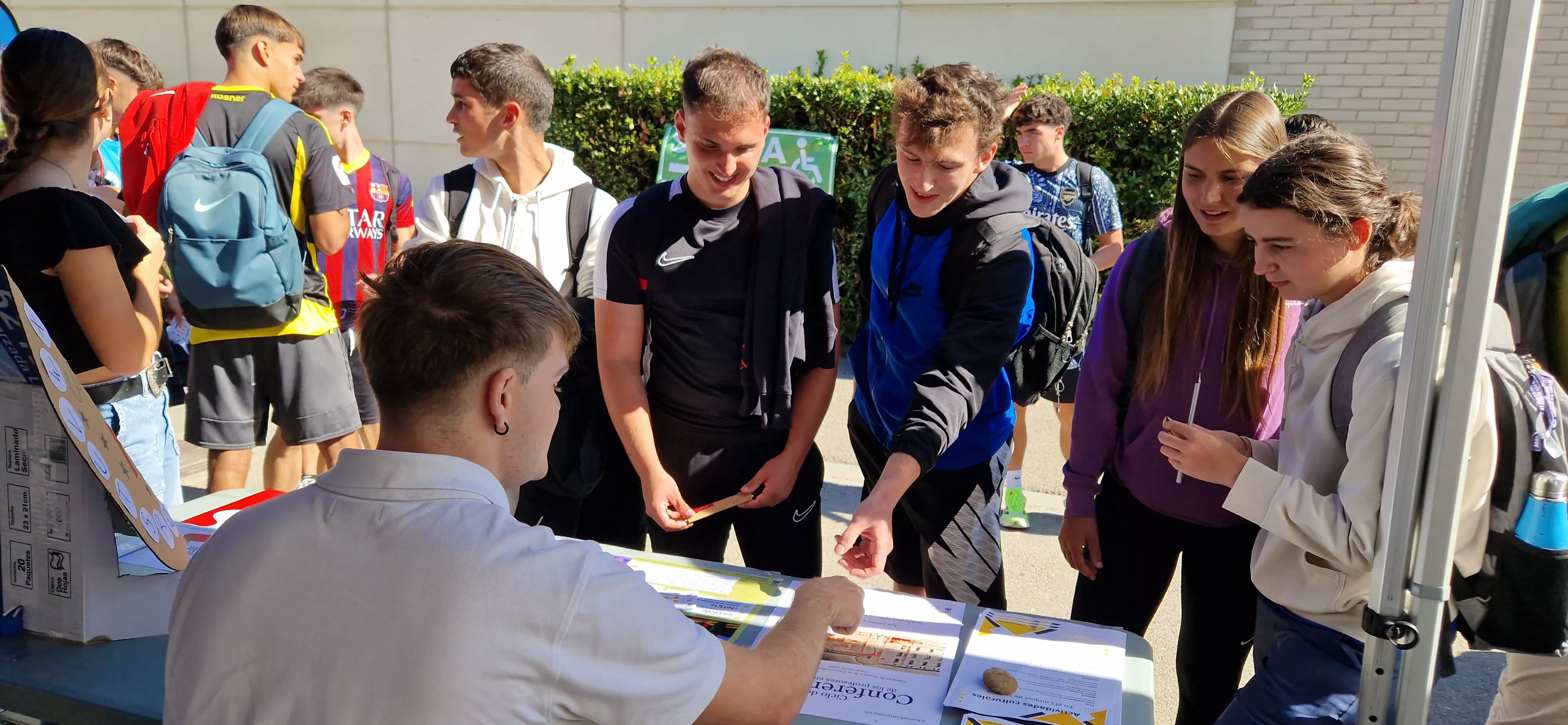 Fiesta de bienvenida del Campus de Huesca curso 2025/2026. Foto Myriam Martínez